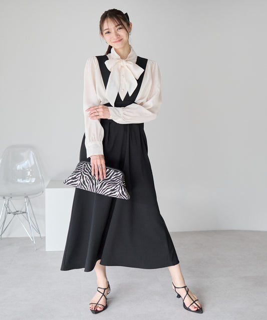 バックリボンジャンパースカート