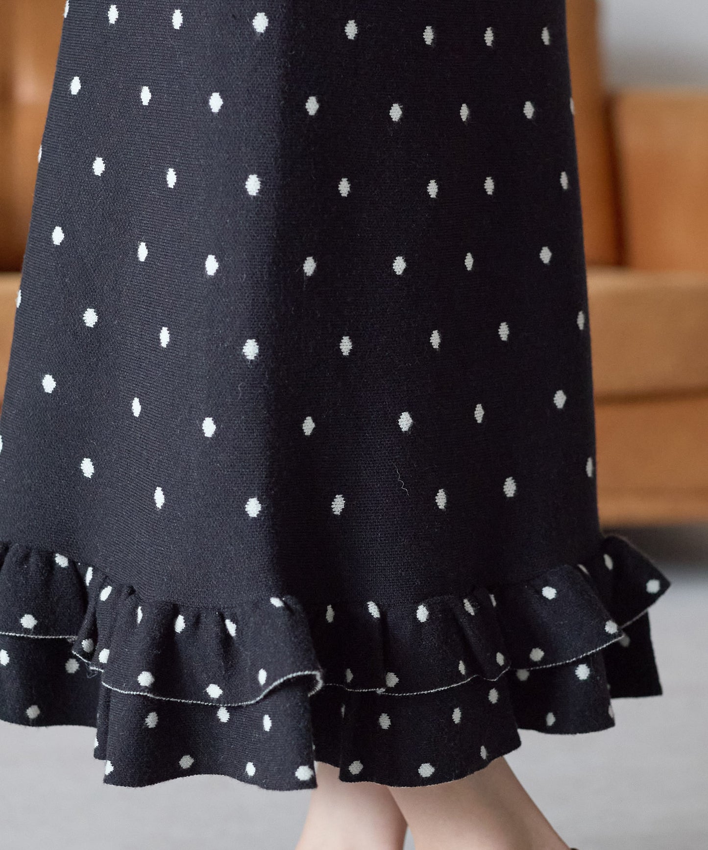 【12月5日(金)13時〜新発売】ミニドットフリルヘムニットスカート