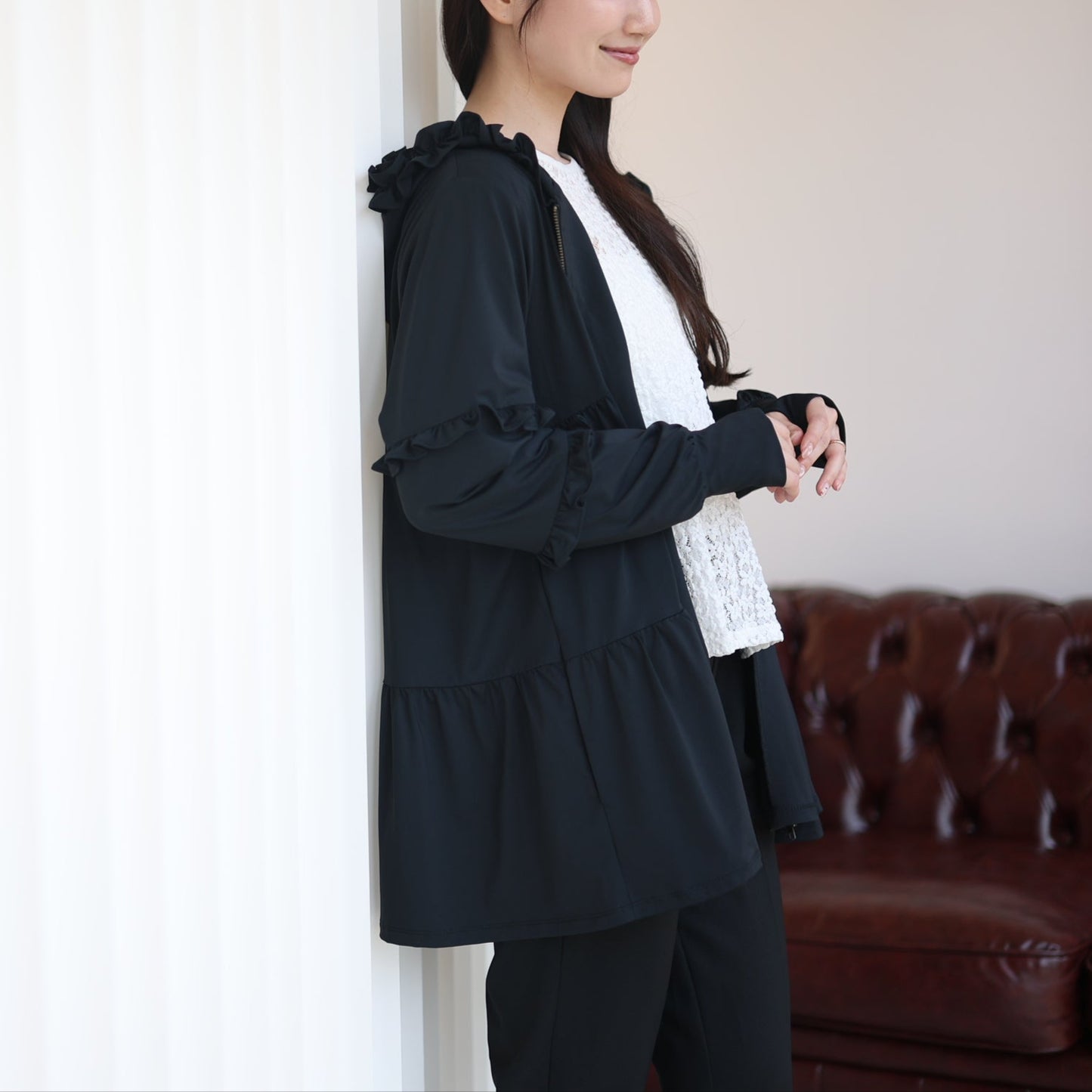 【8月3日(日)20時〜新発売】25AW UVカット99.9%フリルティアードパーカー