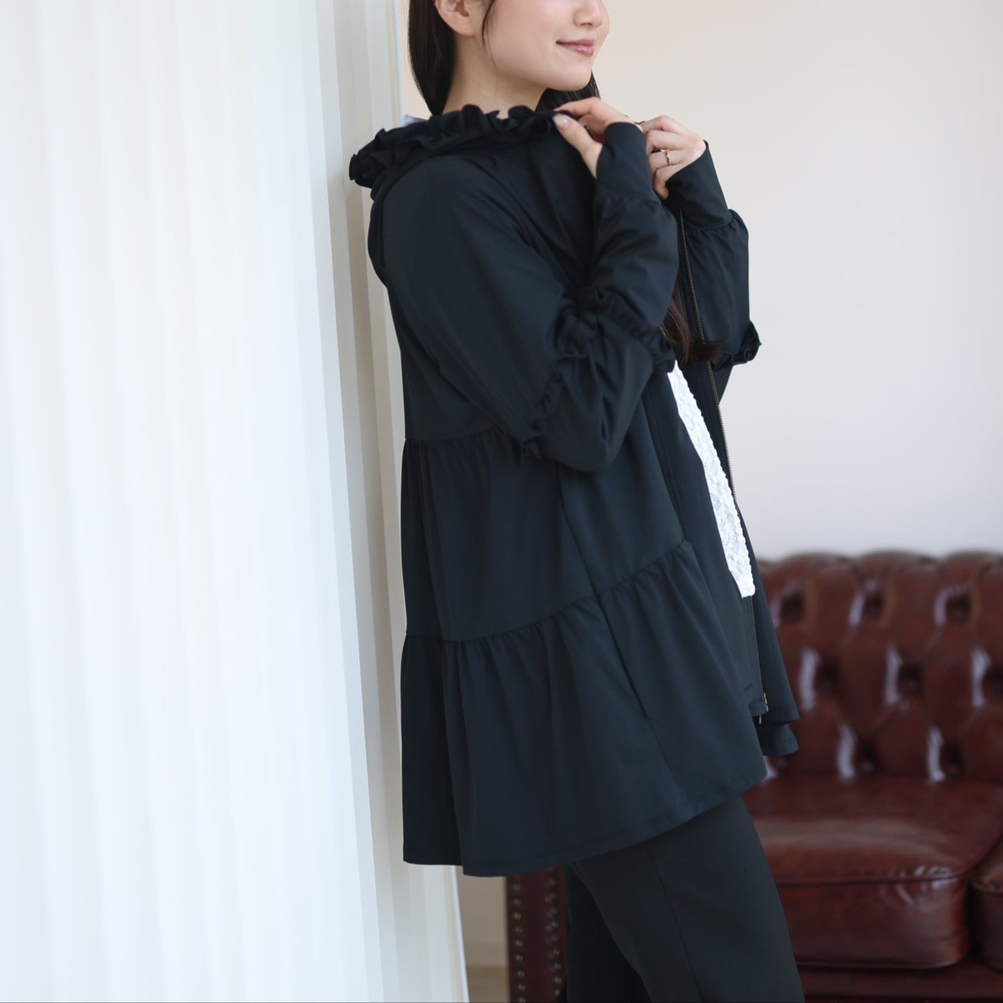 【8月3日(日)20時〜新発売】25AW UVカット99.9%フリルティアードパーカー