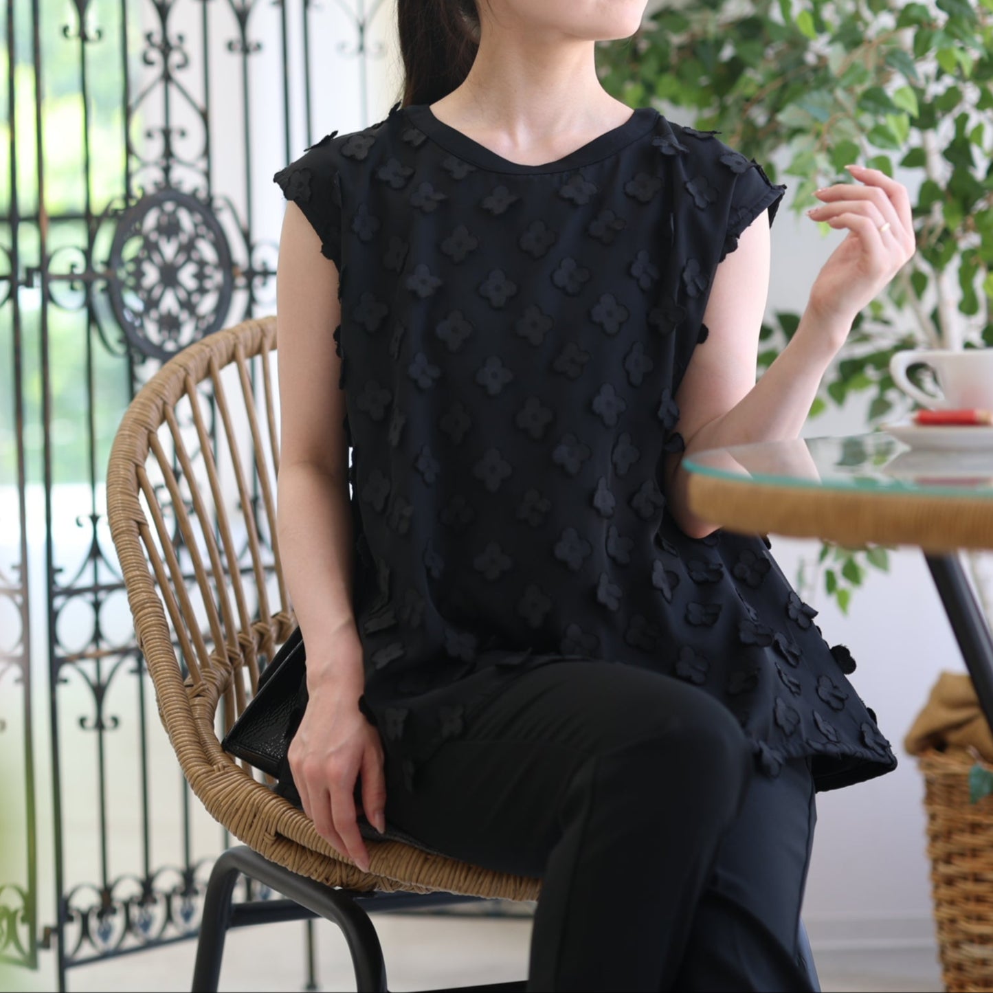 【8月3日(日)20時〜新発売】25AWフラワーガーデントップス