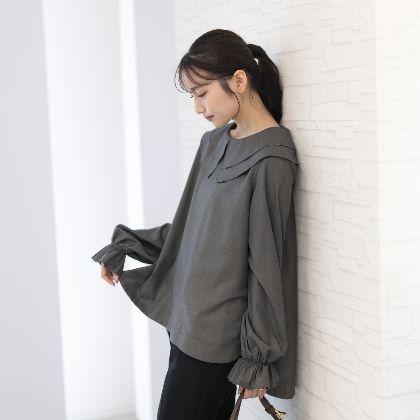 【8月22日(金)13時〜新発売】ツインフローラルカラーブラウス