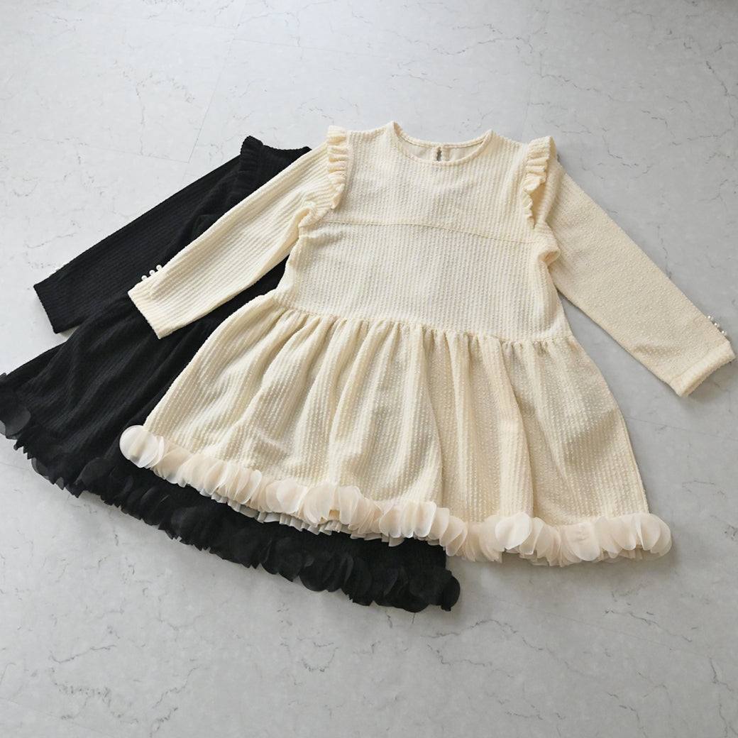 花びらフリルフレアトップス