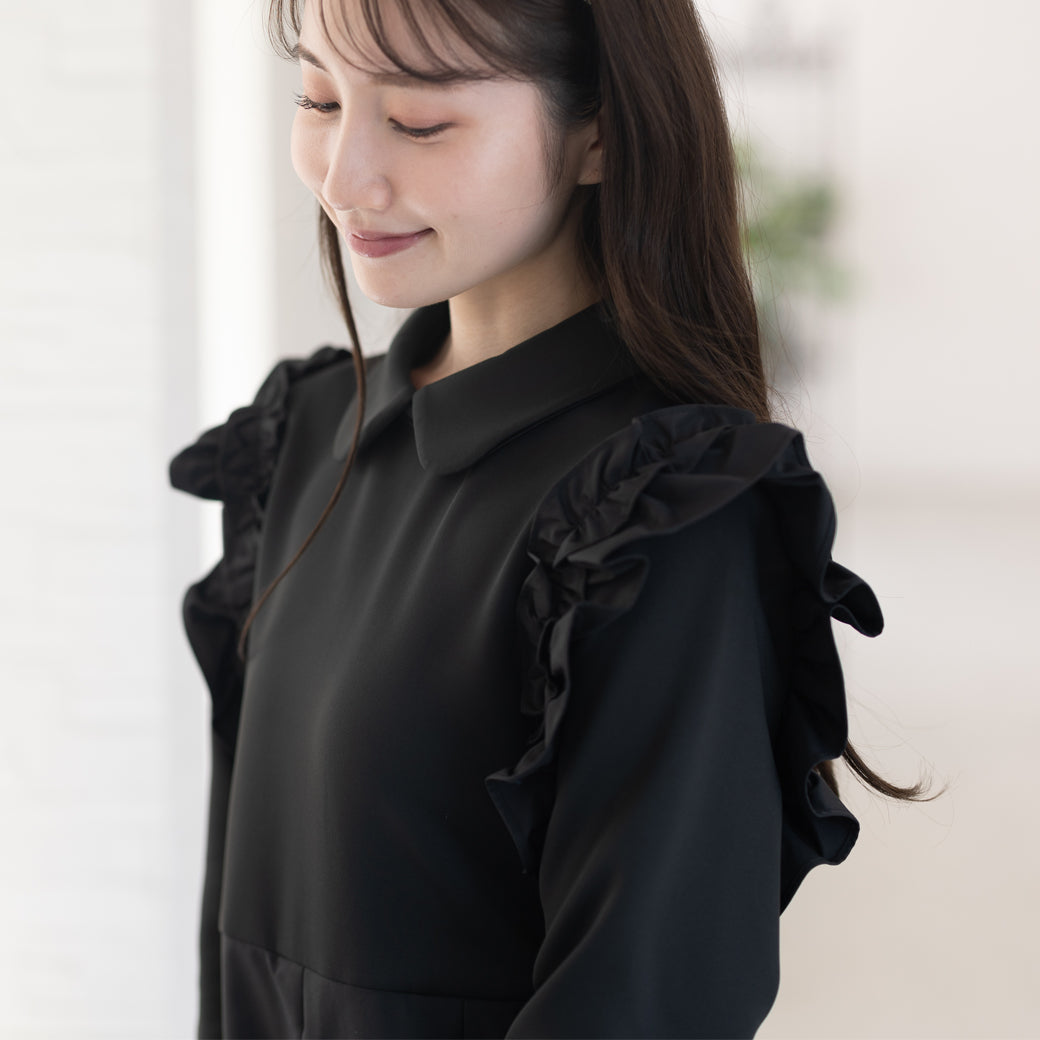 【9月5日(金)13時〜新発売】丸襟肩フリルタフタ切替ワンピース