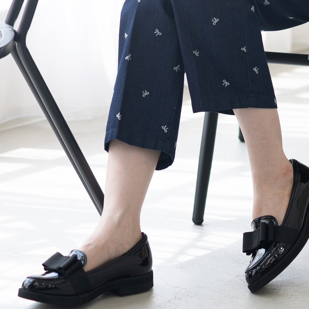 【8月17日(日)20時〜新発売】25AW リボン刺繍センタープレスデニム