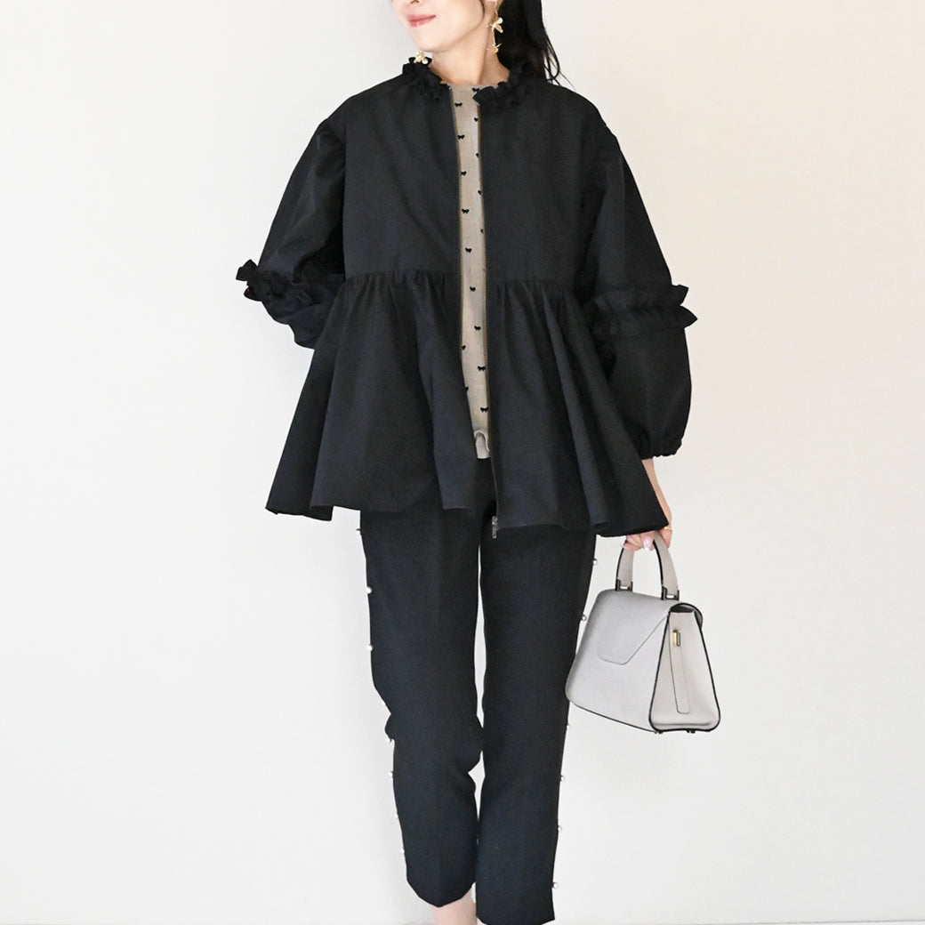 シャカシャカフリルブルゾン