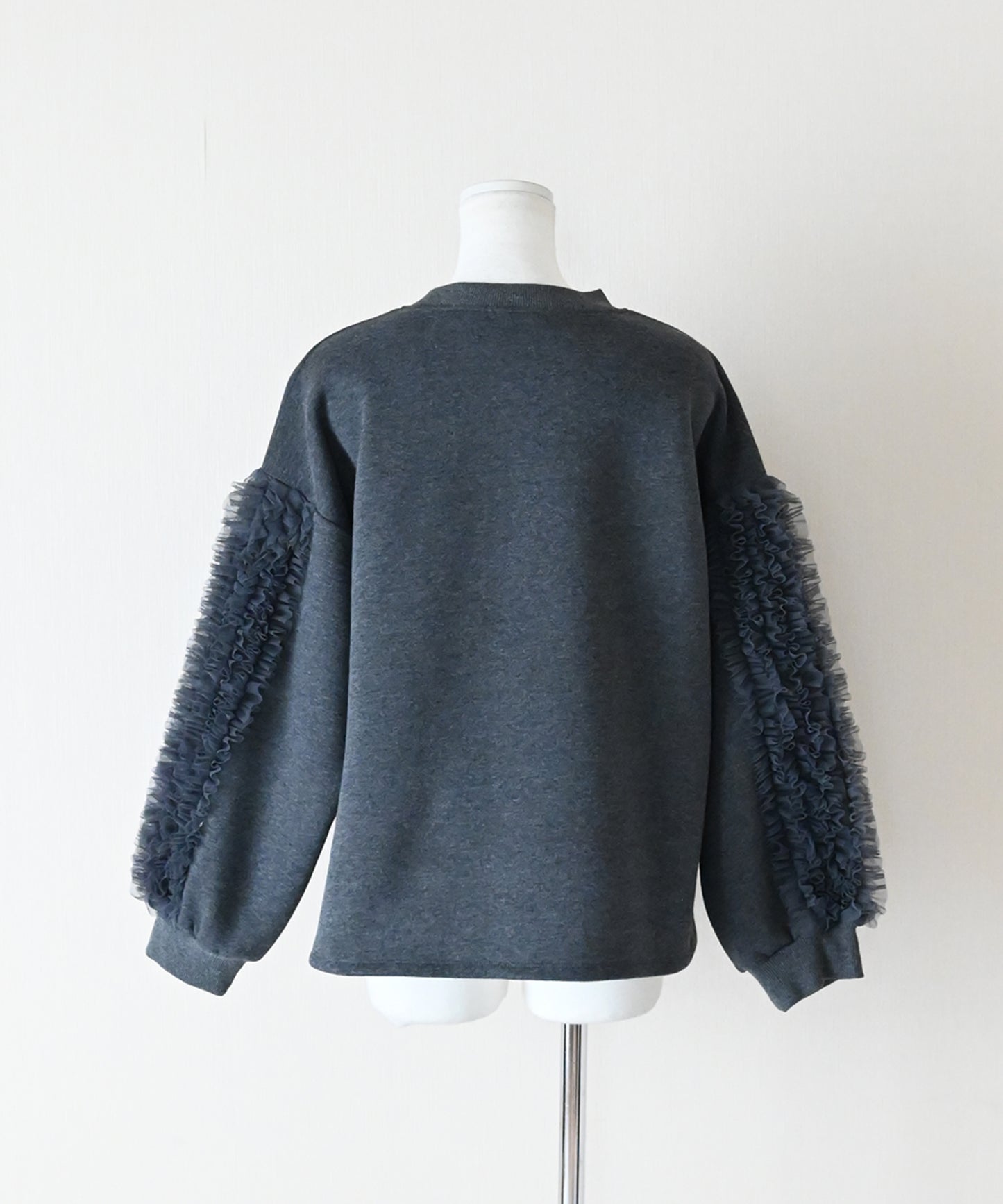 【12月14日(日)20時〜再再再再再再々入荷】袖チュール裏起毛トップス