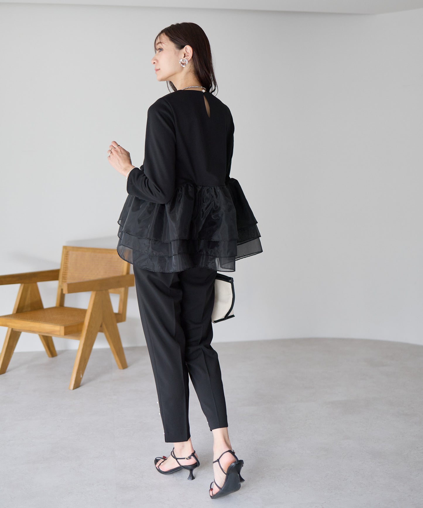 【1月25日(日)20時〜新発売】エアリーチュールペプラムトップス