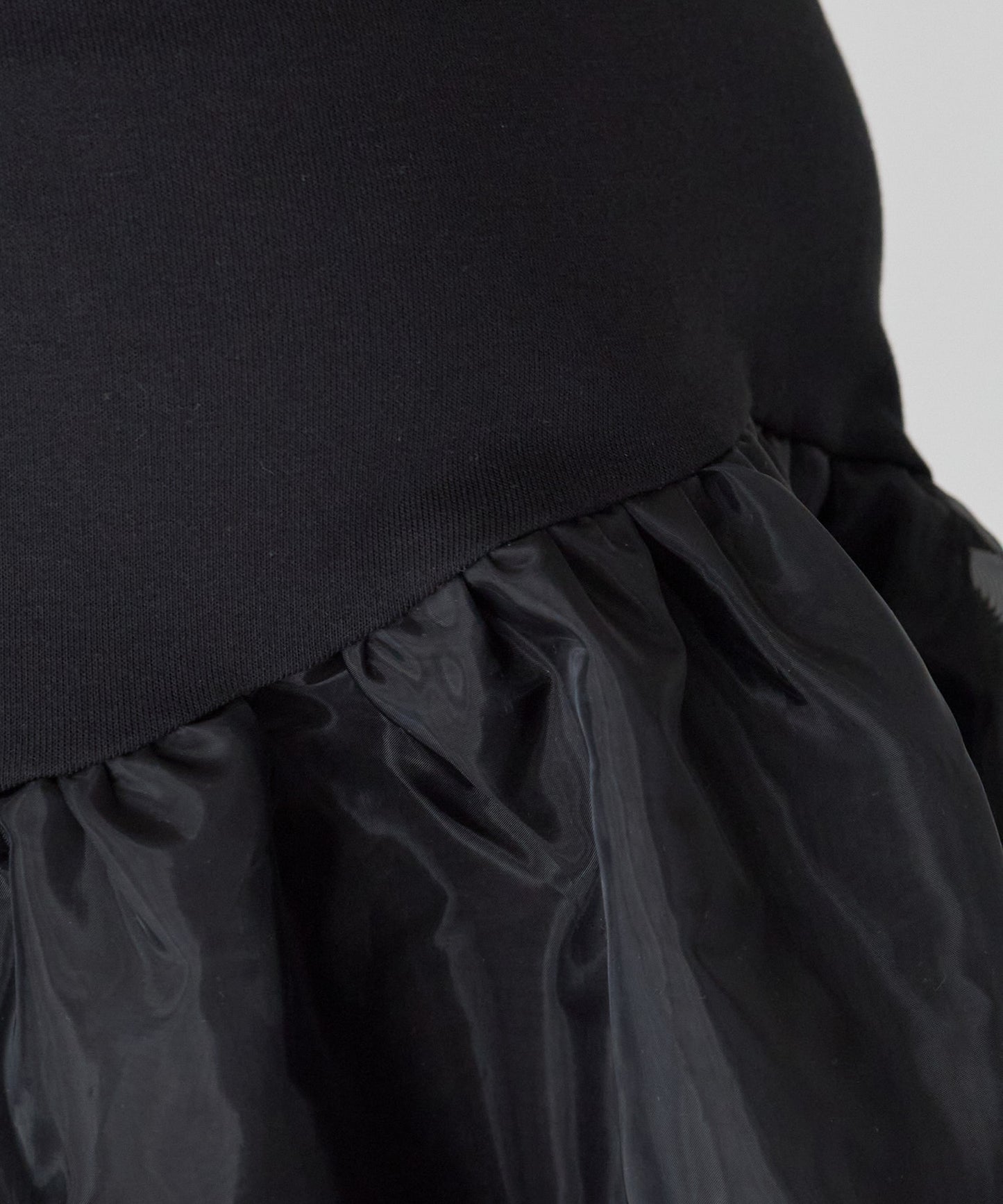 【1月25日(日)20時〜新発売】エアリーチュールペプラムトップス