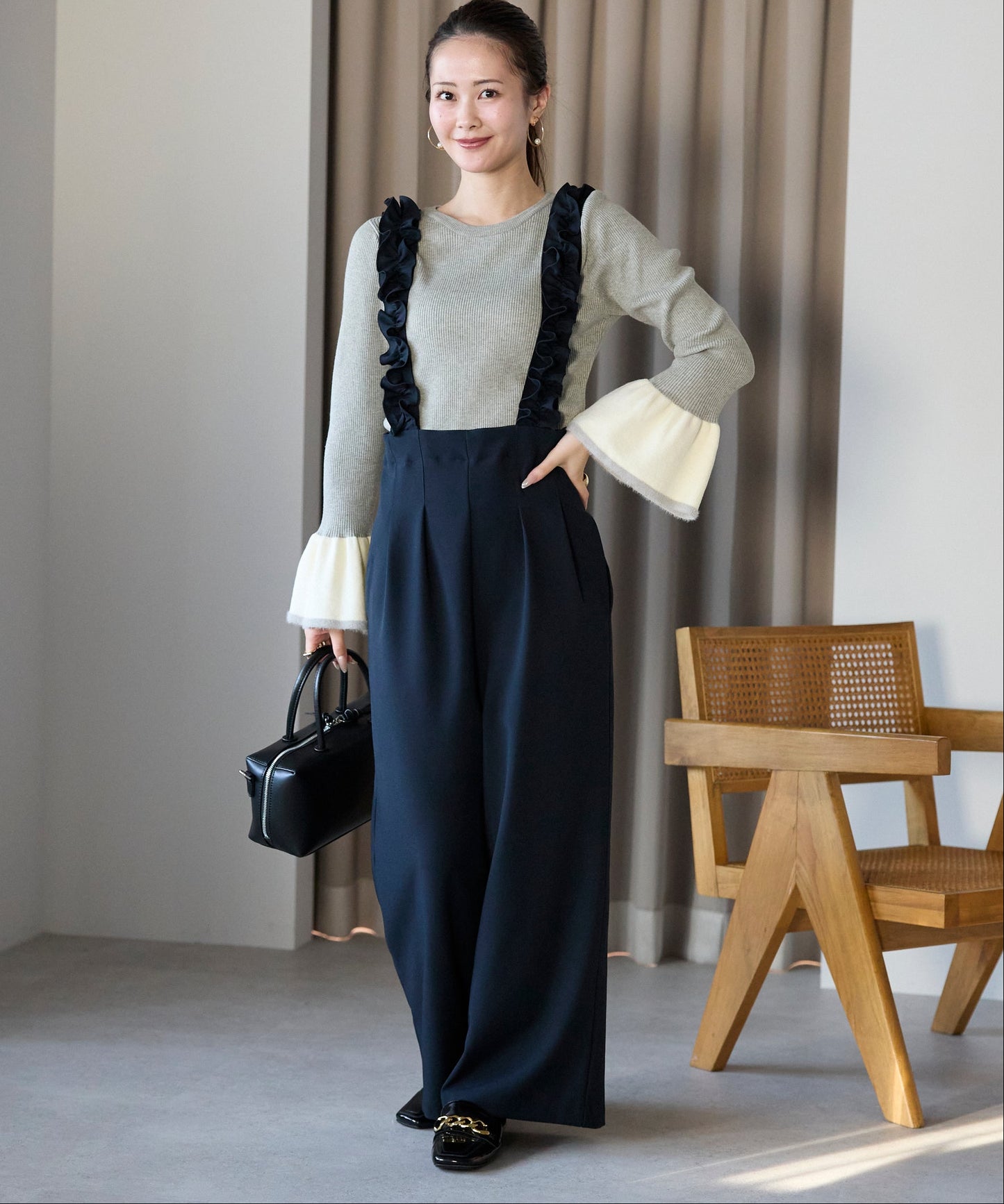 【1月11日(日)20時〜新発売】バイカラーフレアスリーブニット