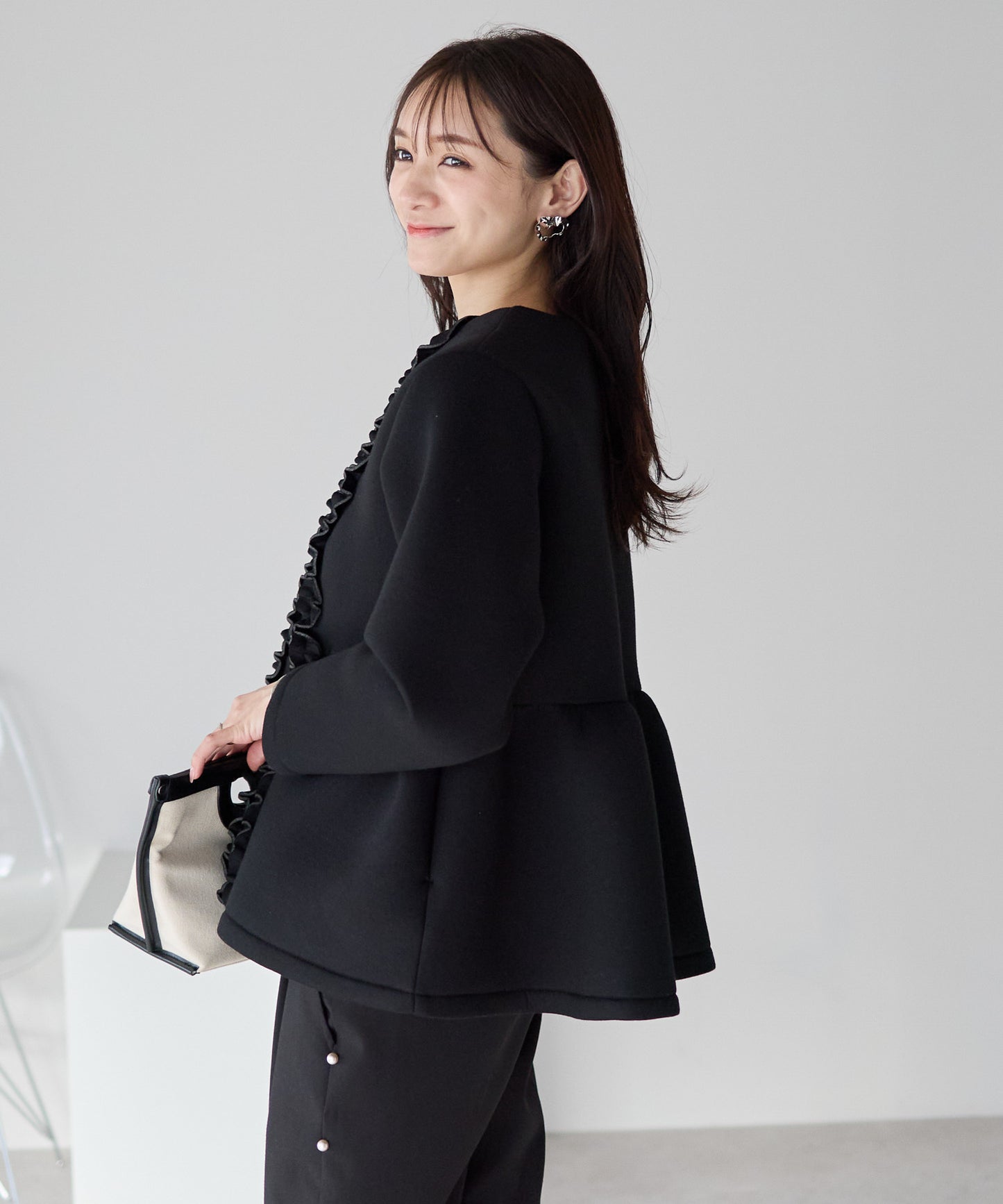 【1月25日(日)20時〜新発売】予約販売フロントフリルペプラムジャケット