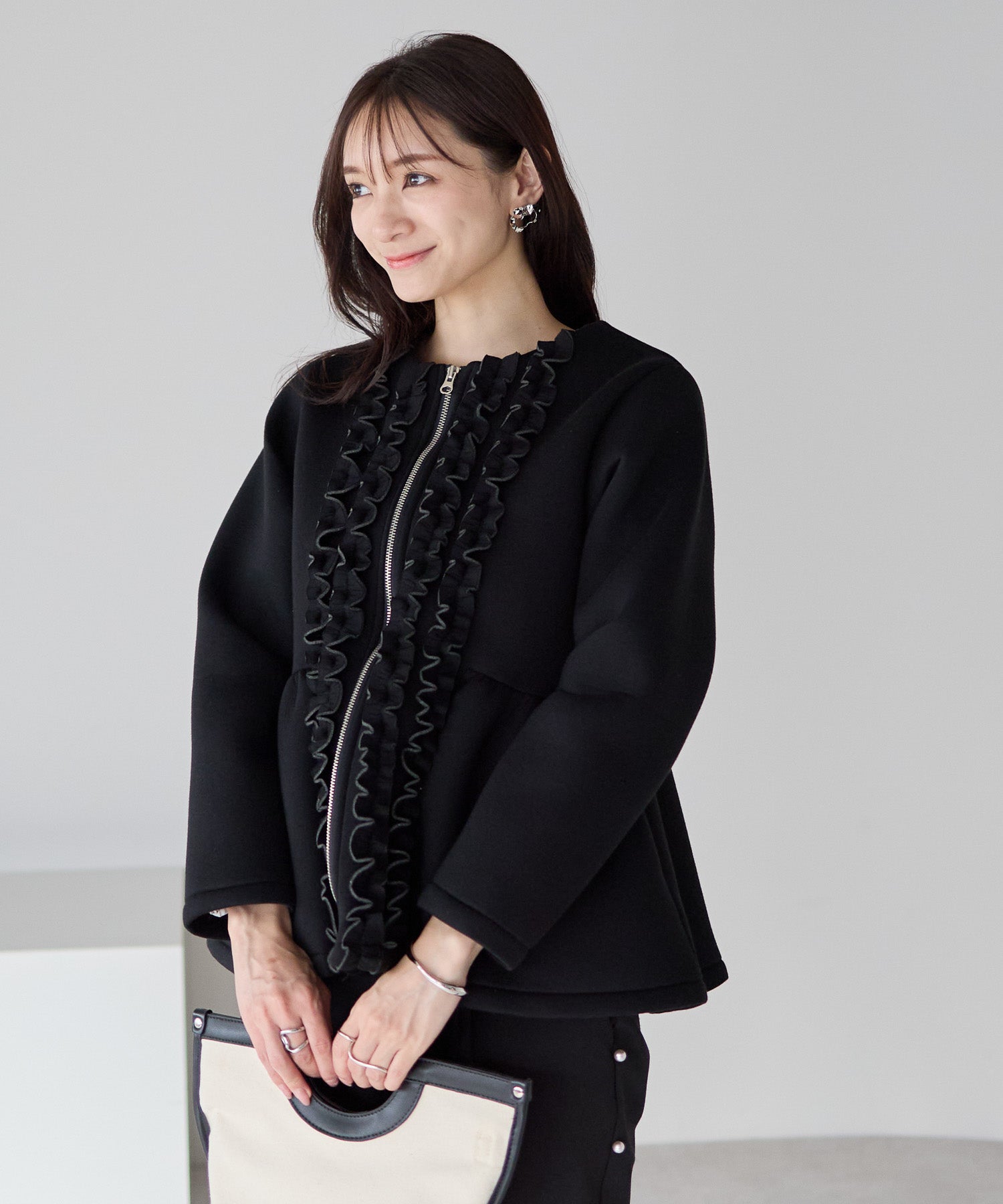 1月25日(日)20時〜新発売】予約販売フロントフリルペプラムジャケット