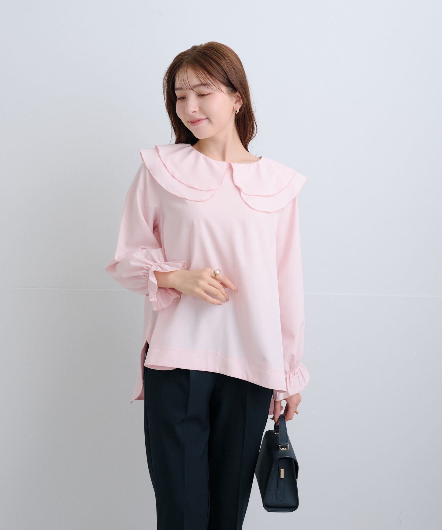 【2月15日(日)20時〜新発売】ツインフローラルカラーブラウス-Soft Touch-