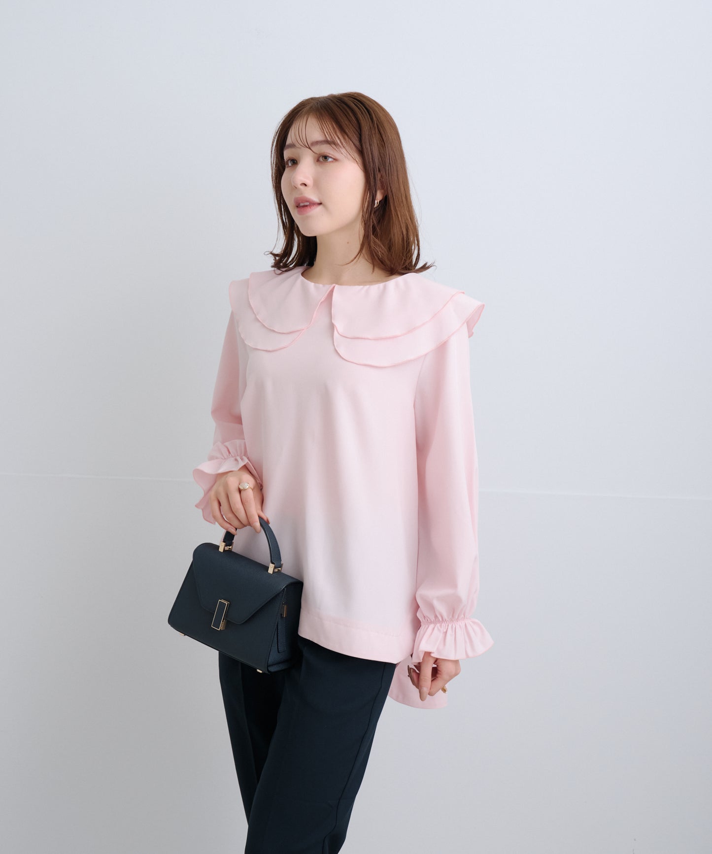 【2月15日(日)20時〜新発売】ツインフローラルカラーブラウス-Soft Touch-