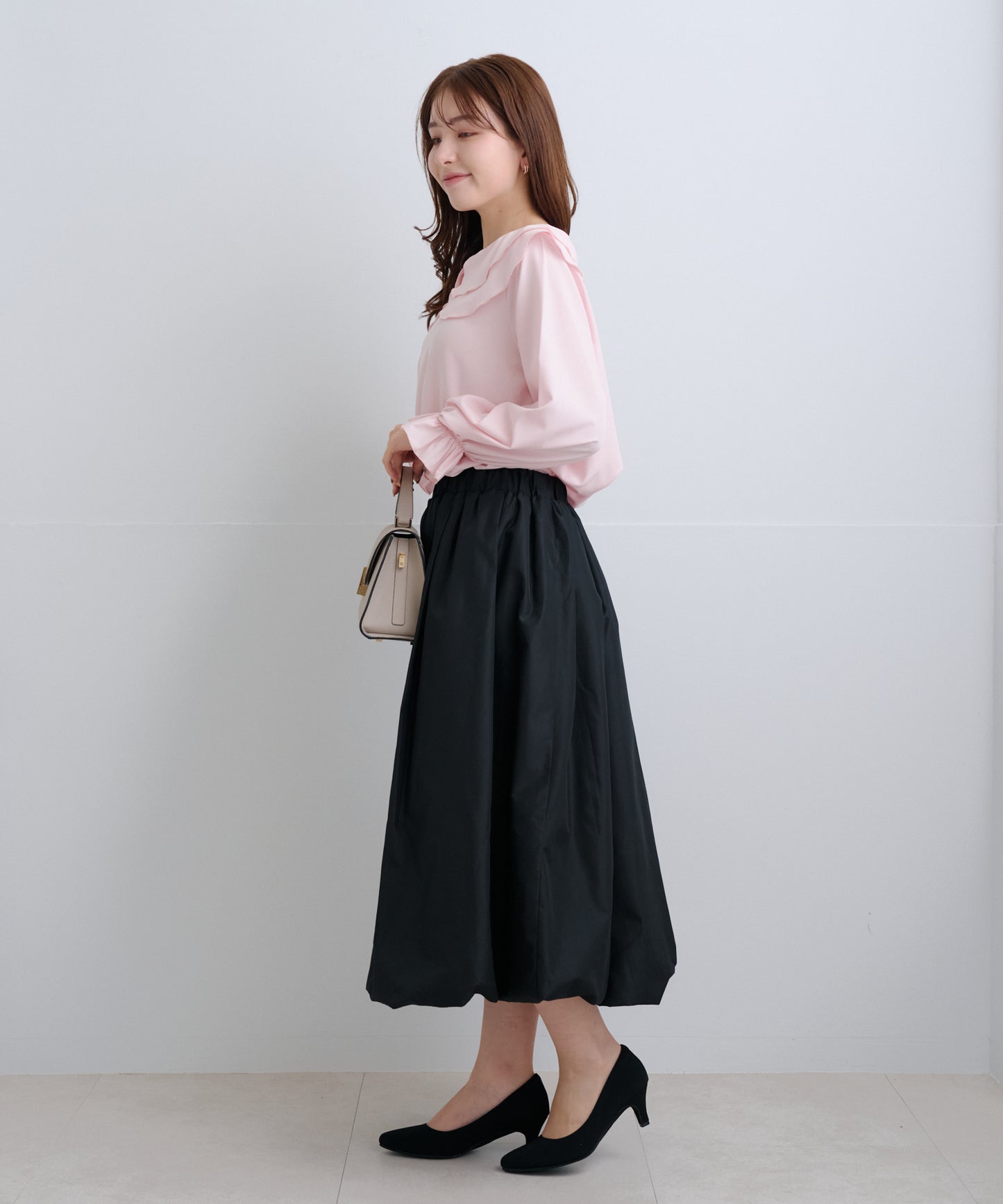 【2月15日(日)20時〜新発売】ツインフローラルカラーブラウス-Soft Touch-