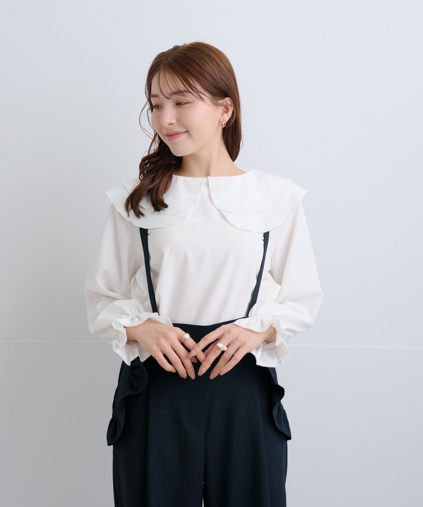 【2月15日(日)20時〜新発売】ツインフローラルカラーブラウス-Soft Touch-