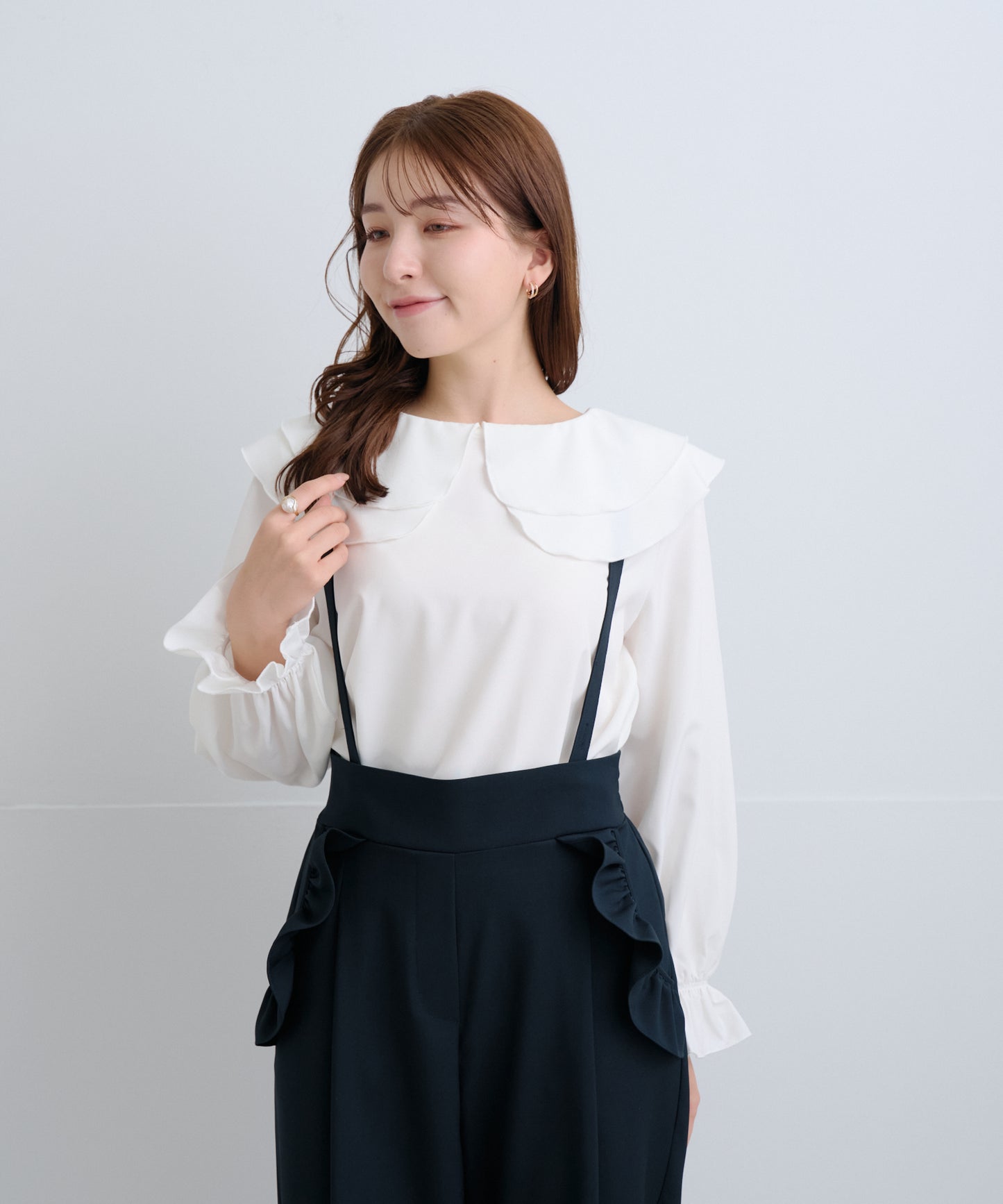 【2月15日(日)20時〜新発売】ツインフローラルカラーブラウス-Soft Touch-