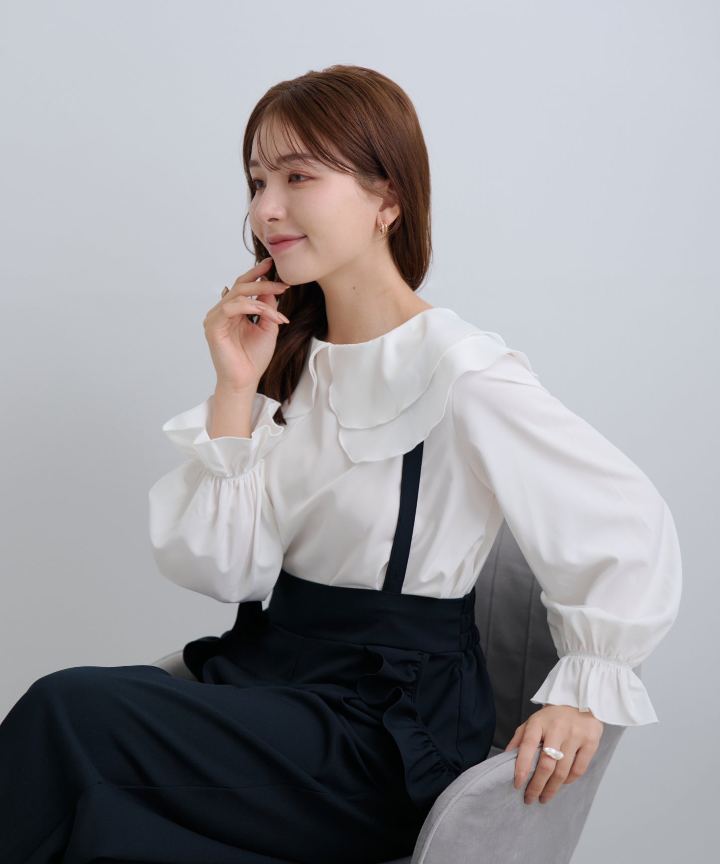 【2月15日(日)20時〜新発売】ツインフローラルカラーブラウス-Soft Touch-