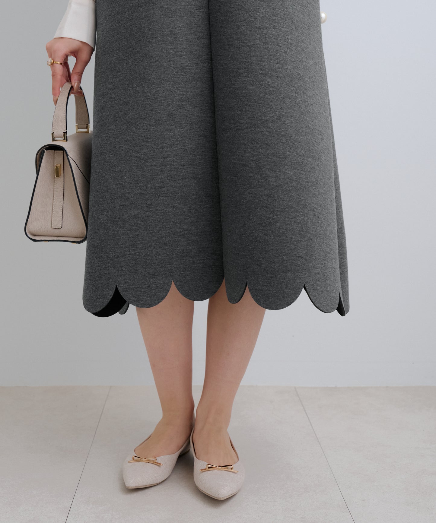 【2月15日(日)20時〜新発売】スカラップヘムラインワンピース