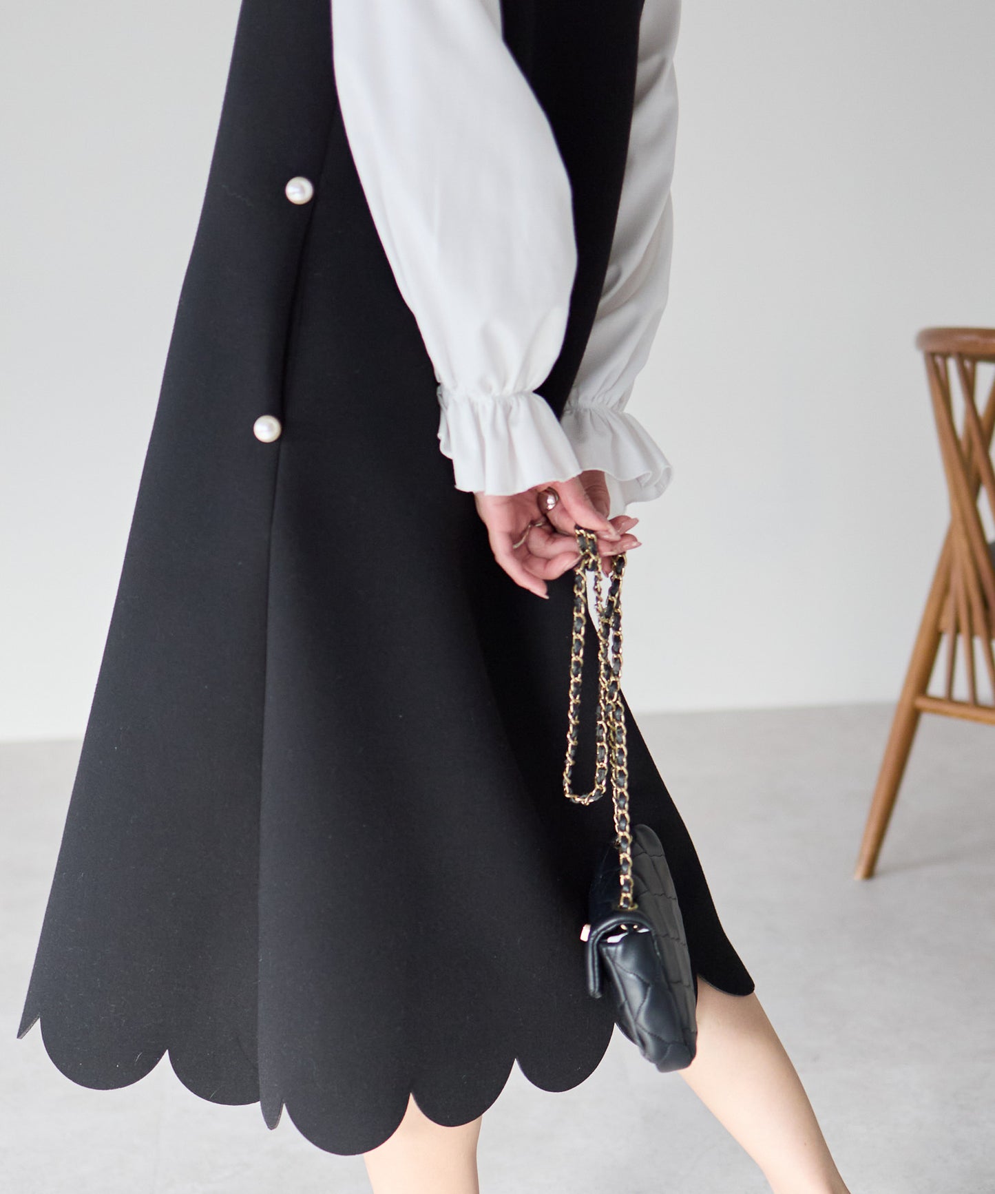 【2月15日(日)20時〜新発売】スカラップヘムラインワンピース