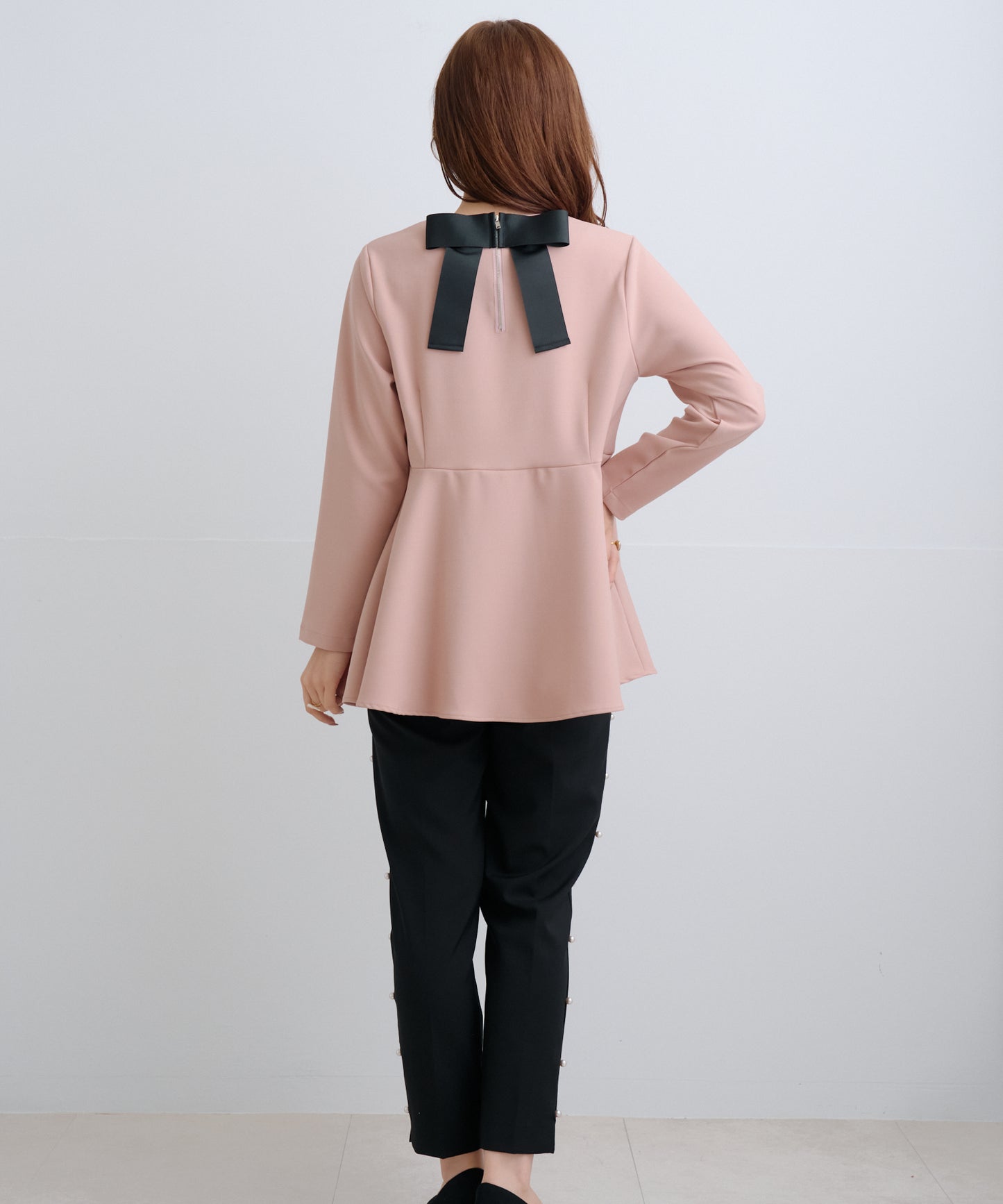 【2月15日(日)20時〜新発売】バックリボンペプラムトップス