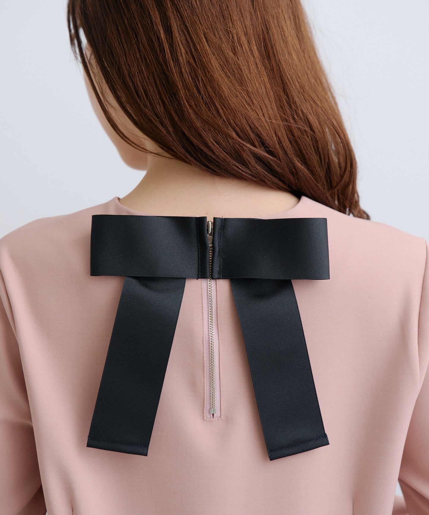 【2月15日(日)20時〜新発売】バックリボンペプラムトップス