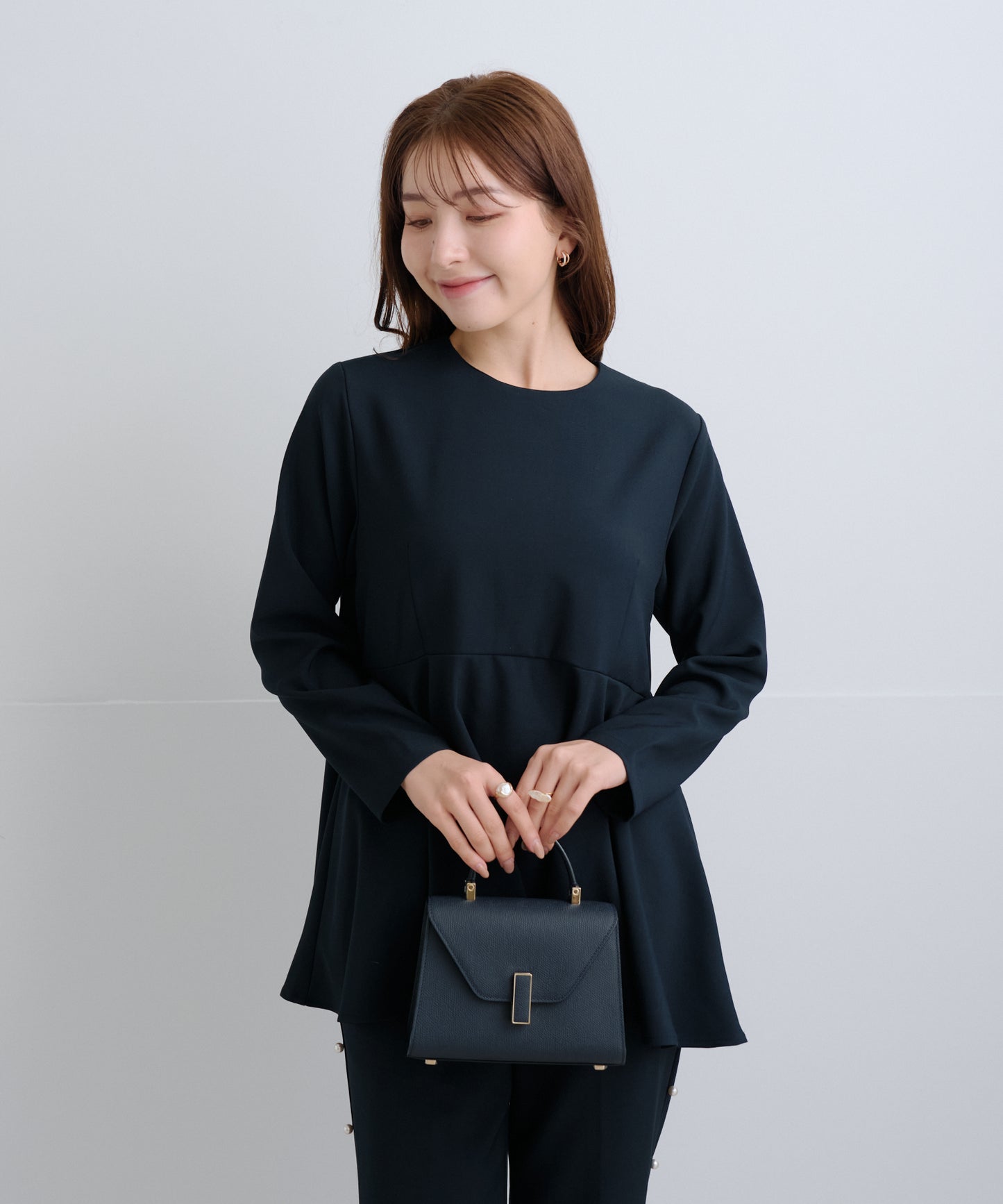 【2月15日(日)20時〜新発売】バックリボンペプラムトップス