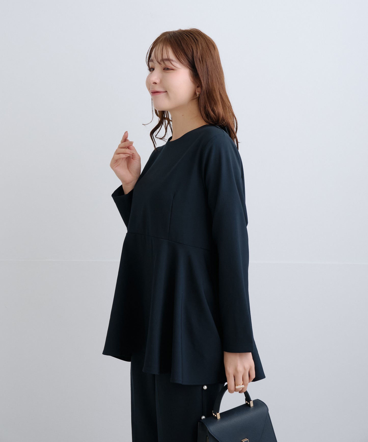 【2月15日(日)20時〜新発売】バックリボンペプラムトップス