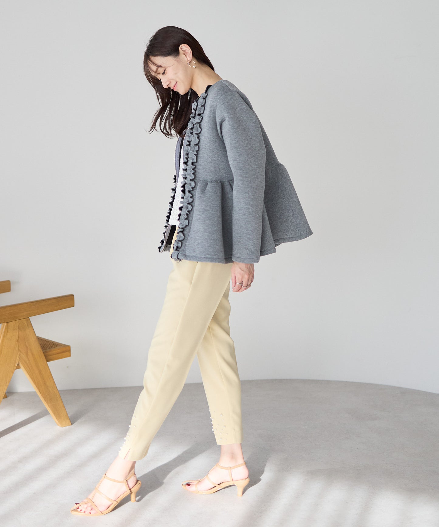 【1月25日(日)20時〜新発売】予約販売フロントフリルペプラムジャケット