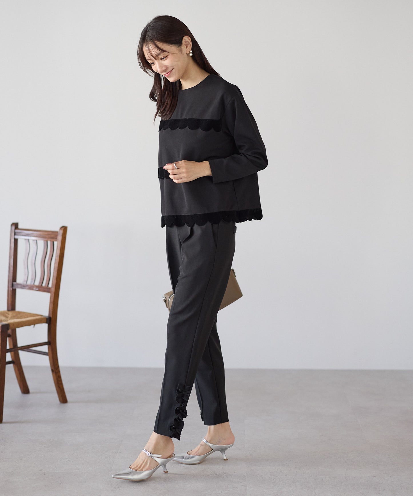 【11月28日(金)13時〜新発売】クラシカルスカラップトップス