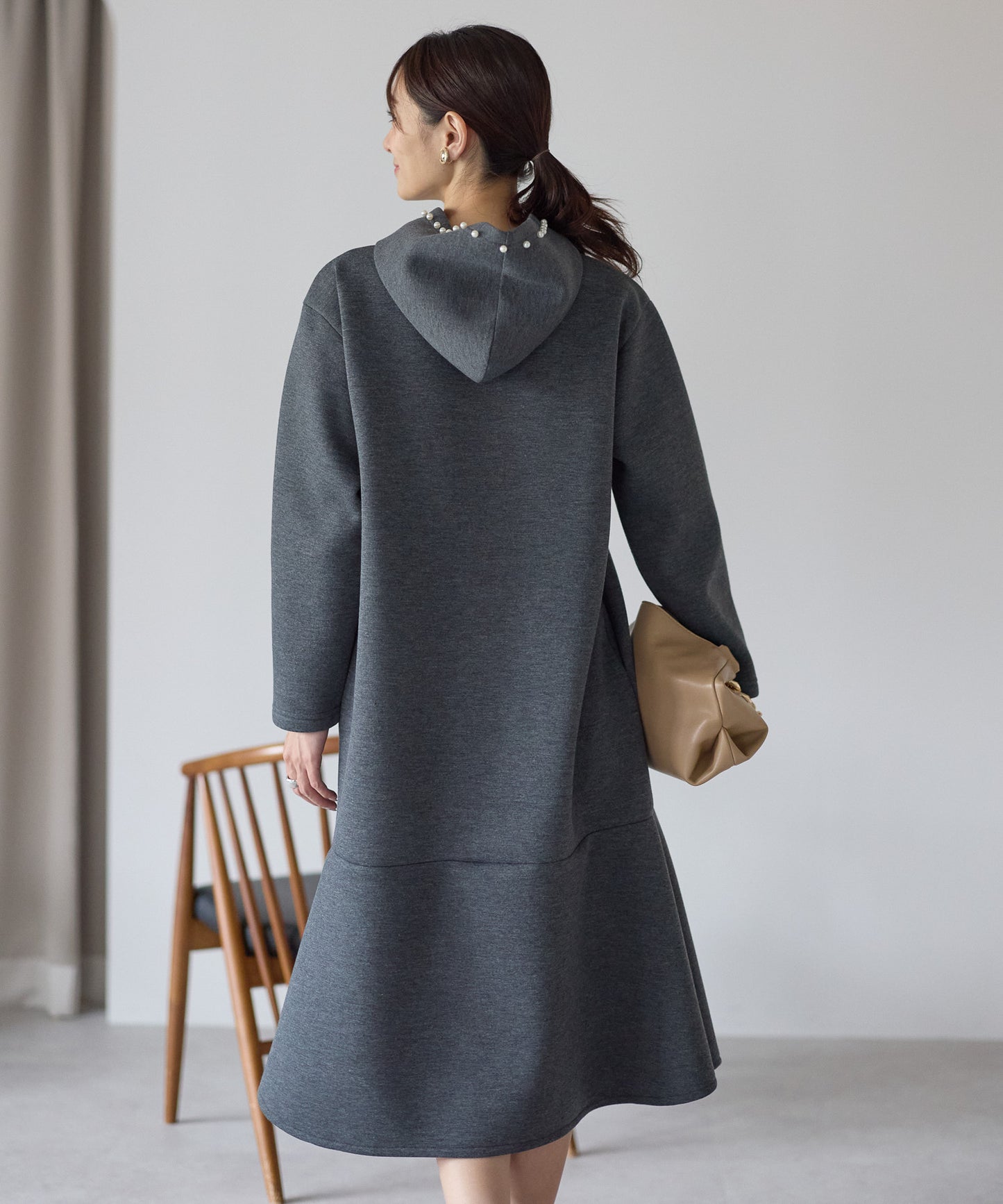 【1月4日(日)20時〜新発売】パールフードフレアワンピース　