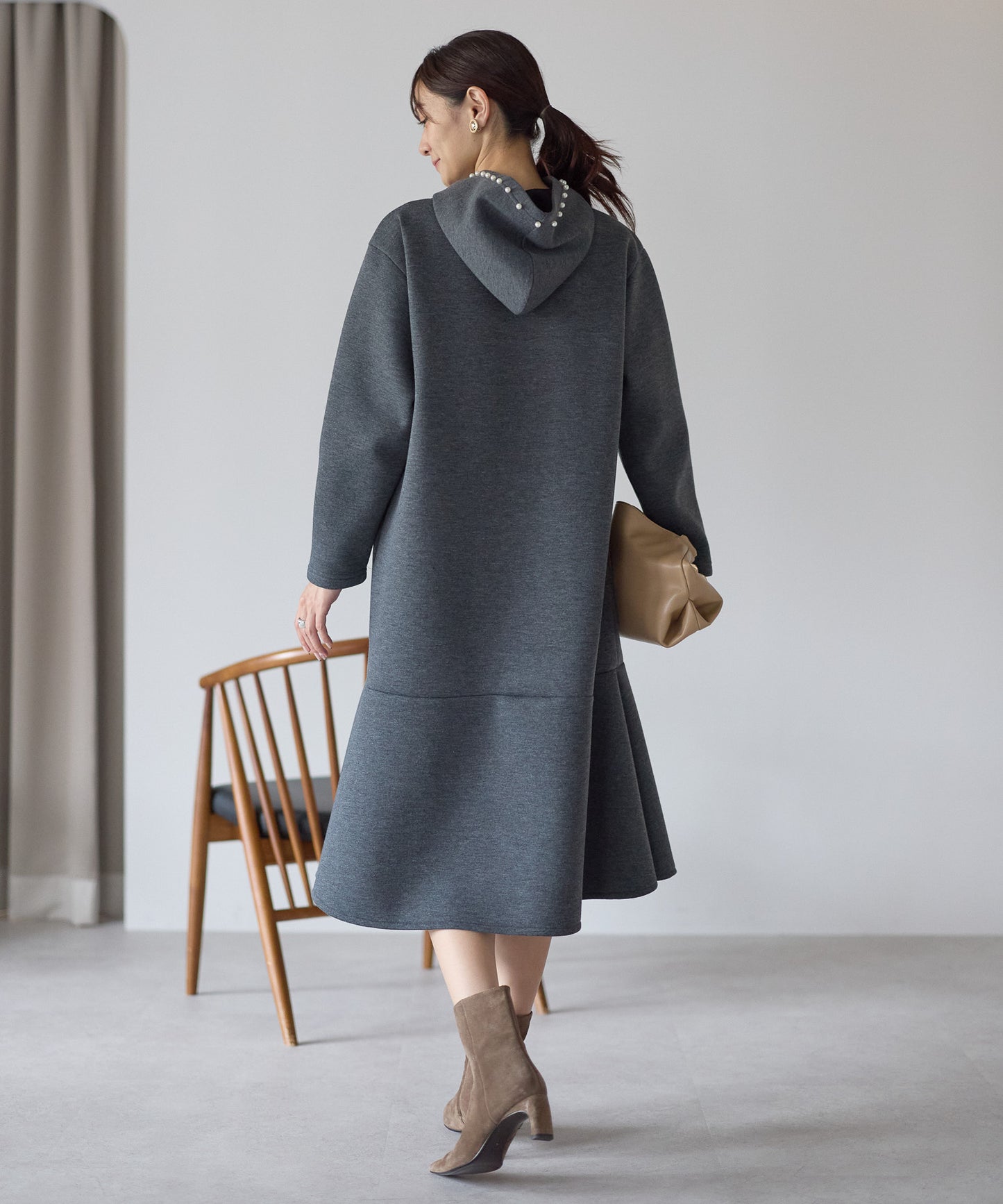 【1月4日(日)20時〜新発売】パールフードフレアワンピース　