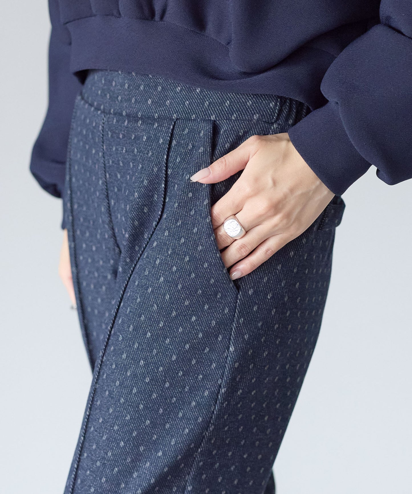 【1月11日(日)20時〜新発売】スノードットフリルテーパードパンツ