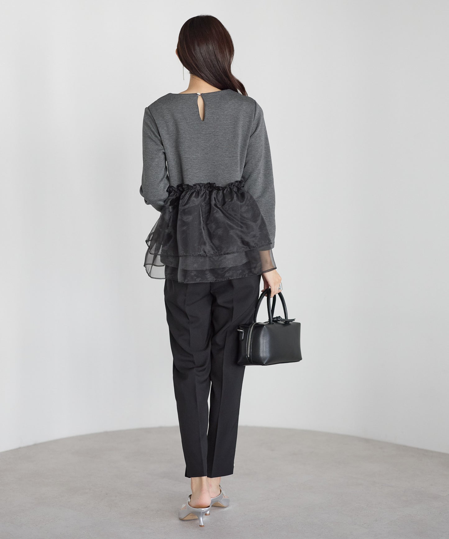 【11月9日(日)20時〜新発売】チュールペプラム裏起毛トップス(11月末頃発送）