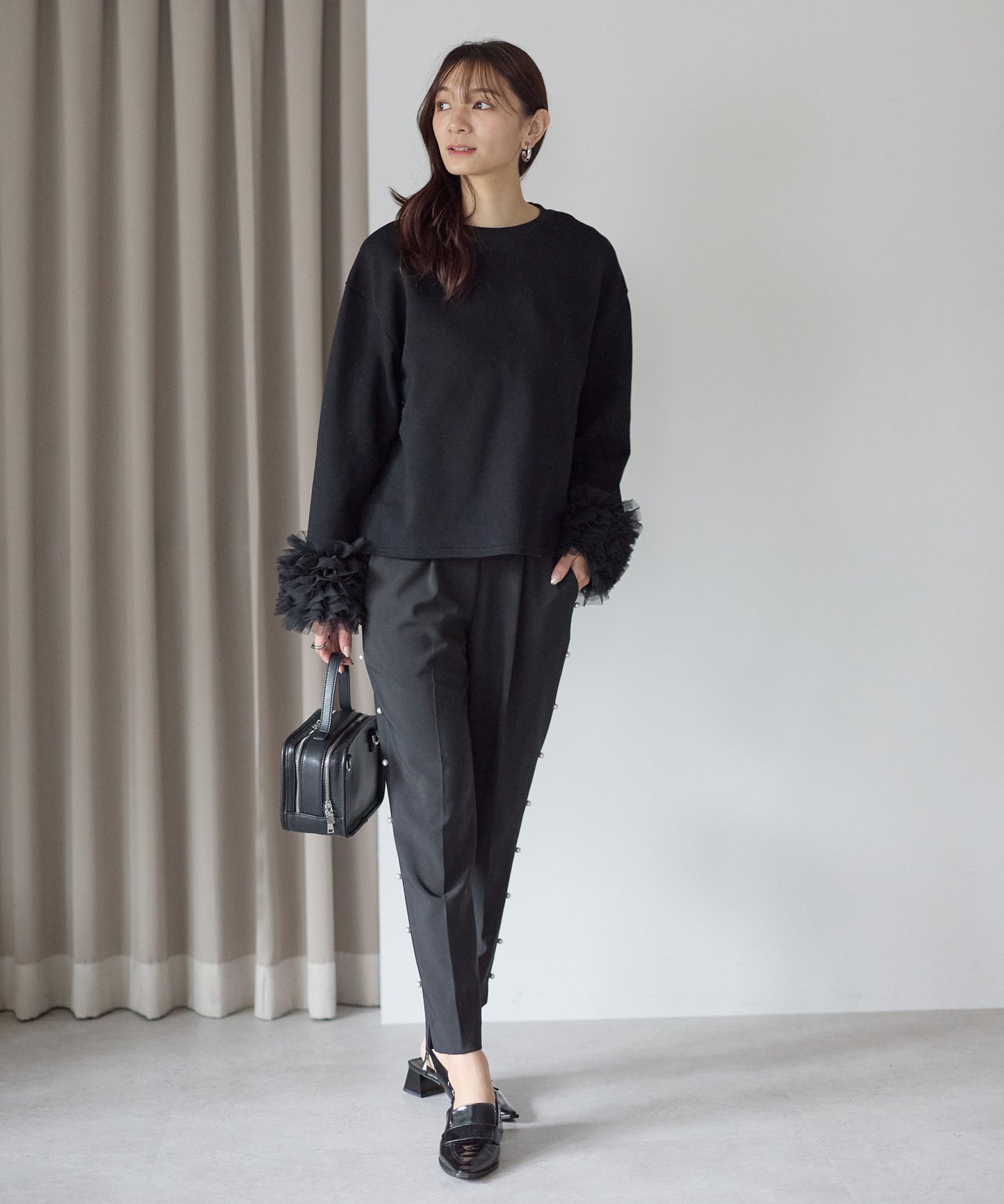 【11月28日(金)13時〜新発売】袖チュールフリルスウェットトップス