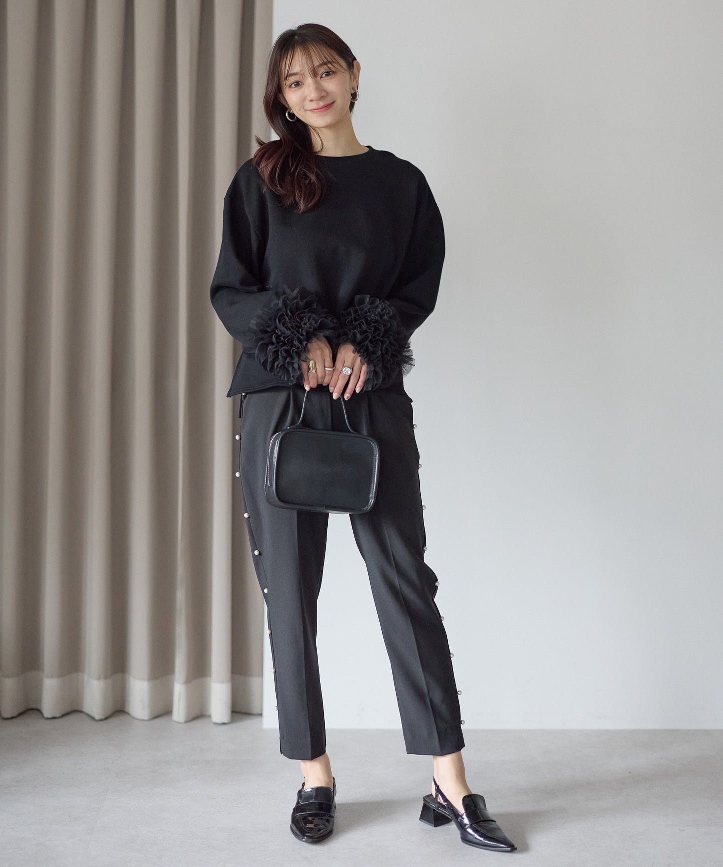 【11月28日(金)13時〜新発売】袖チュールフリルスウェットトップス