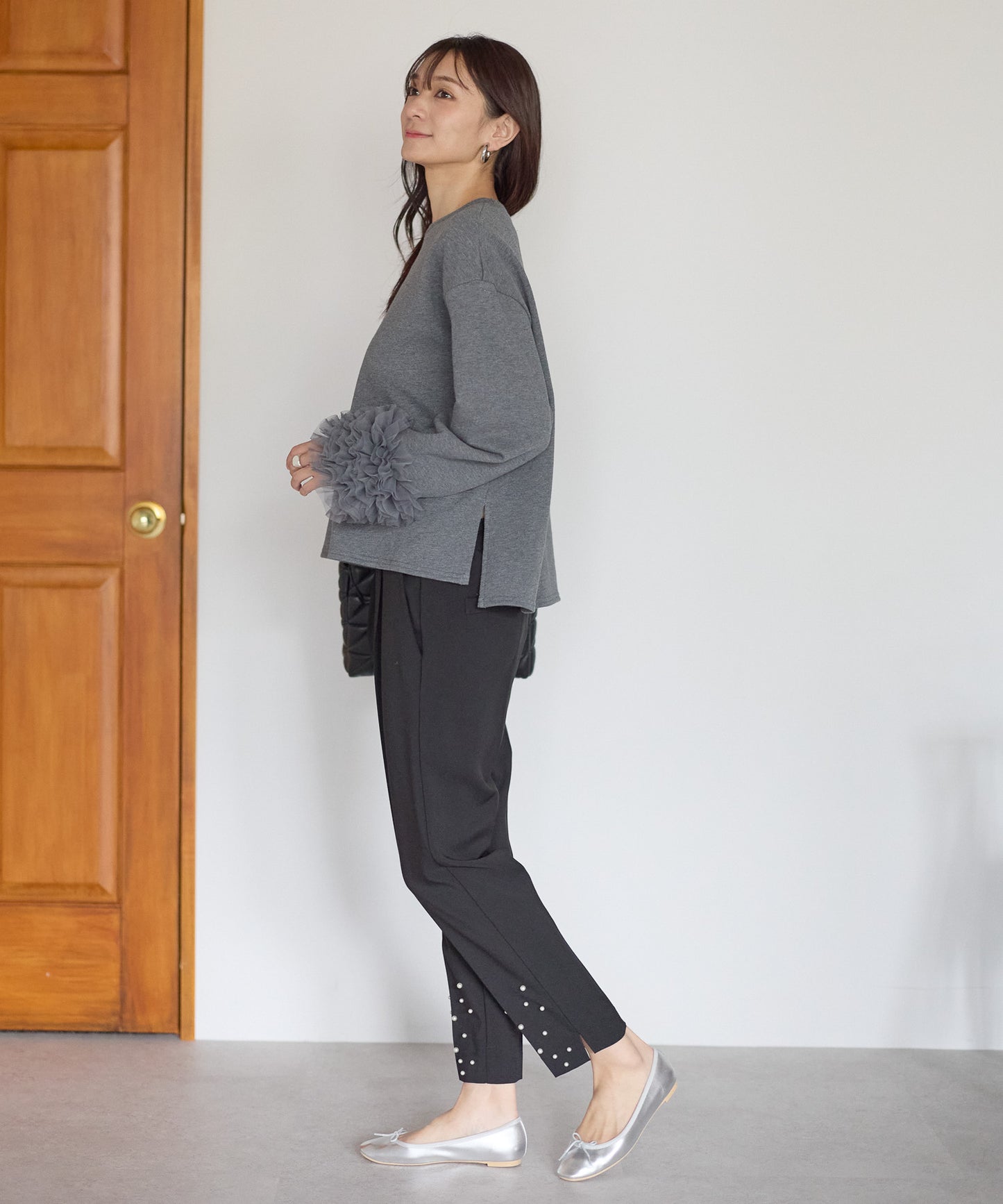 【11月28日(金)13時〜新発売】袖チュールフリルスウェットトップス