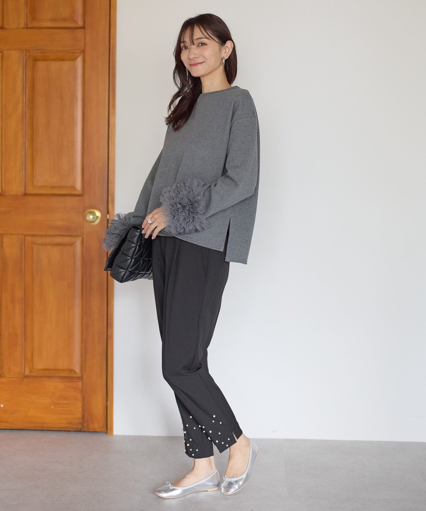 【11月28日(金)13時〜新発売】袖チュールフリルスウェットトップス