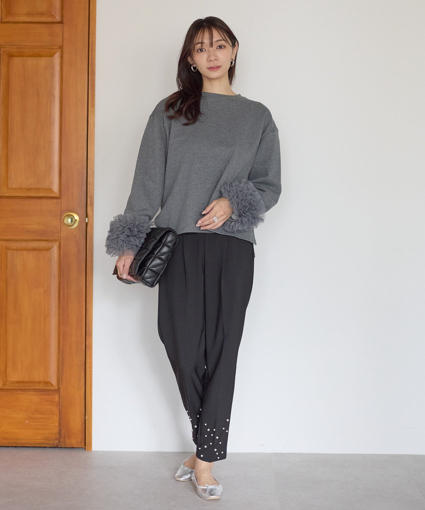 【11月28日(金)13時〜新発売】袖チュールフリルスウェットトップス