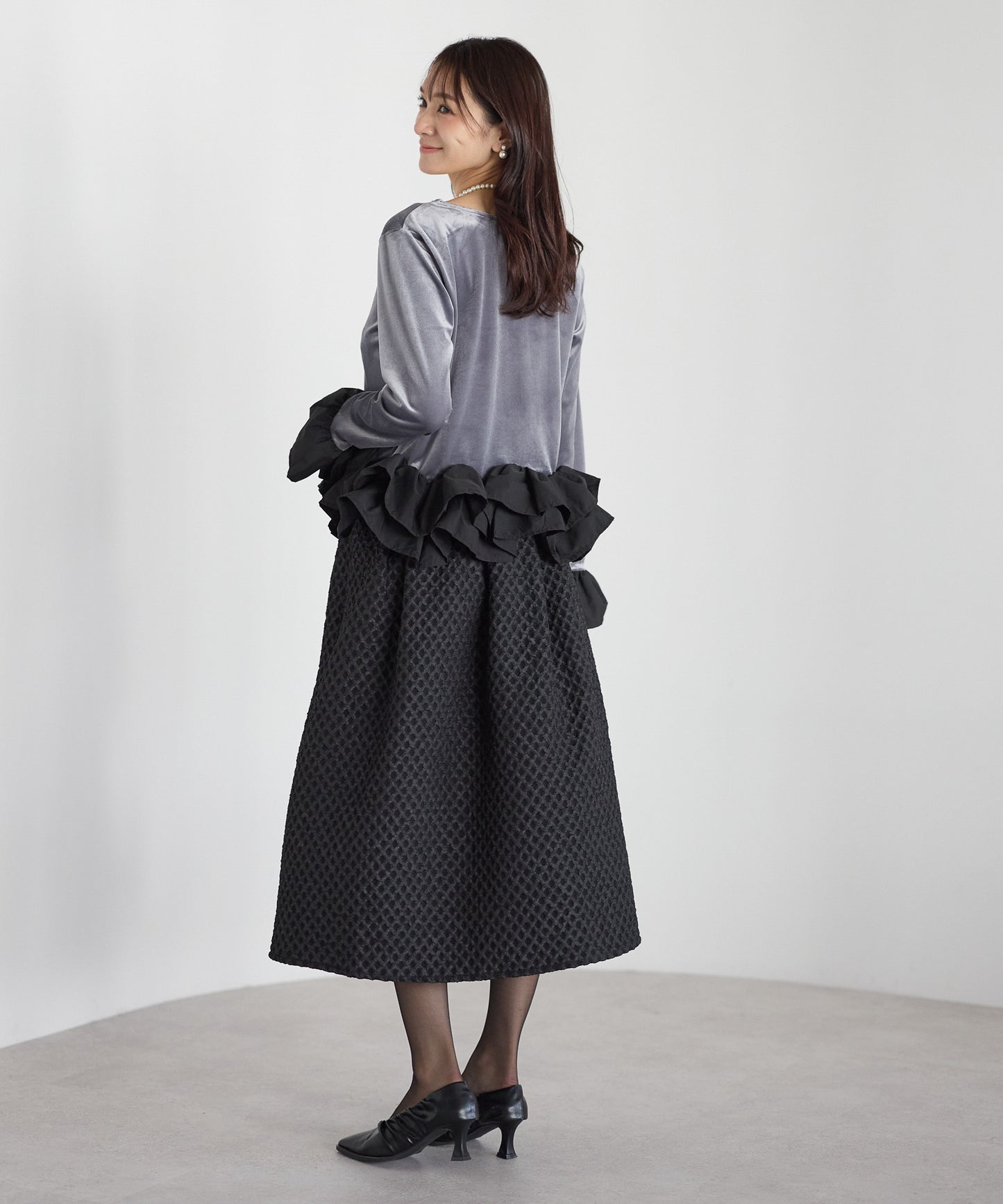 ラッフルヘムベロアトップス　　　