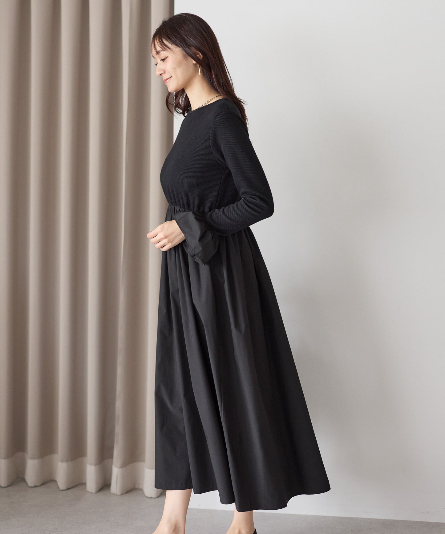 【11月9日(日)20時〜新発売】タフタフレアスリーブワンピース