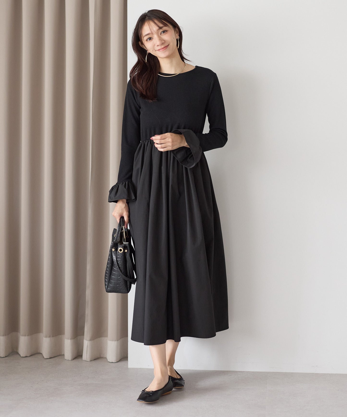 【11月9日(日)20時〜新発売】タフタフレアスリーブワンピース