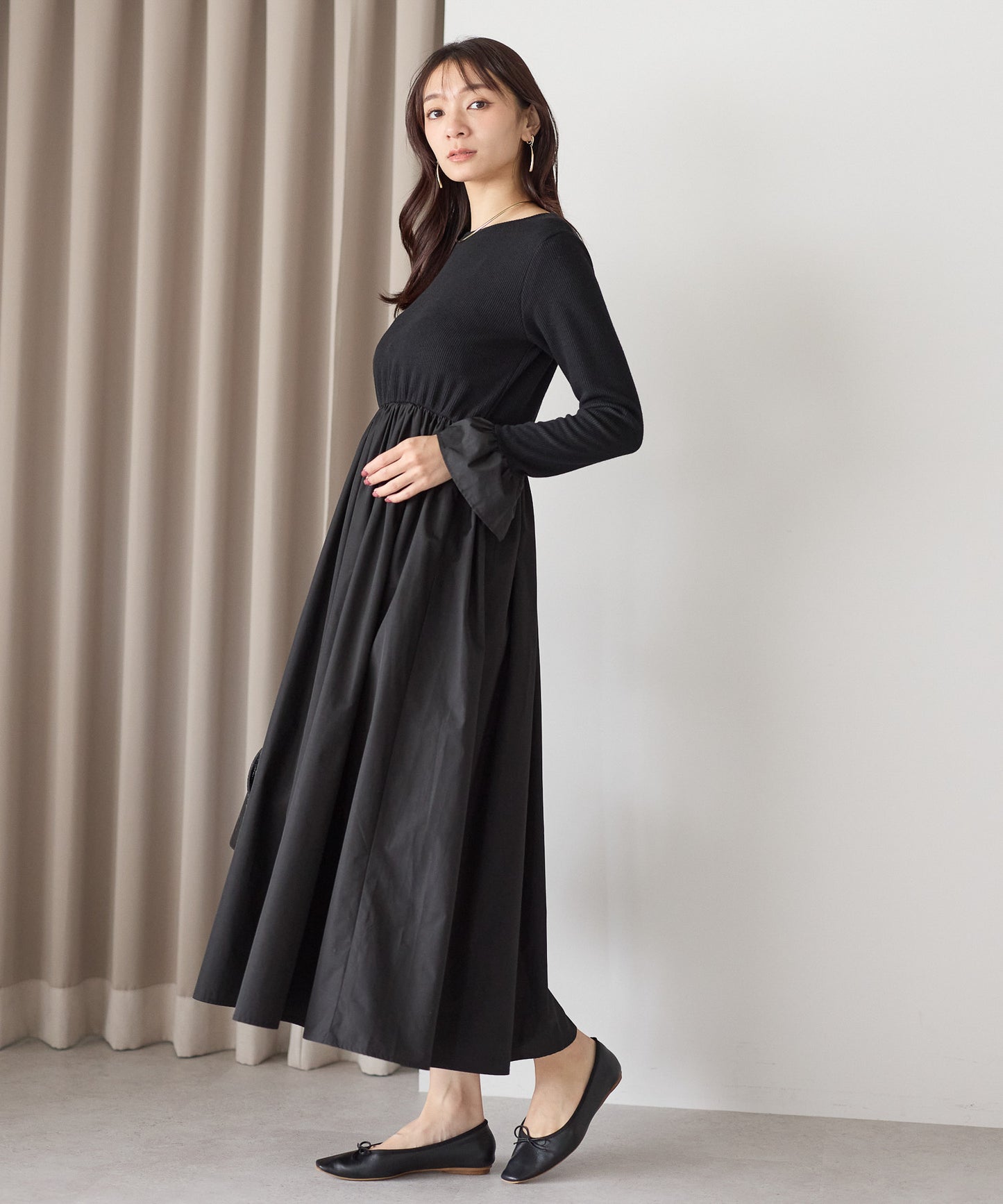 【11月9日(日)20時〜新発売】タフタフレアスリーブワンピース