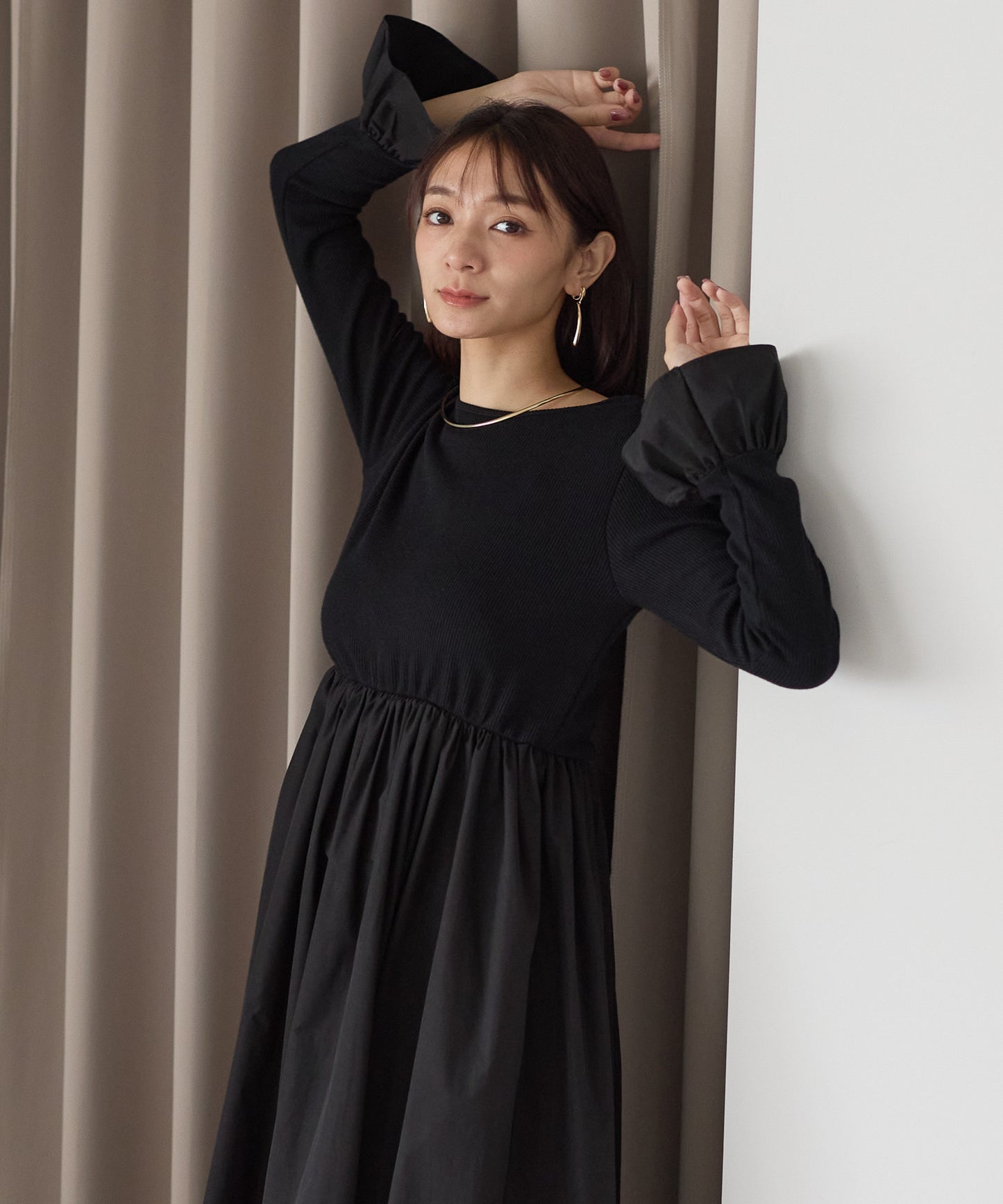 【11月9日(日)20時〜新発売】タフタフレアスリーブワンピース