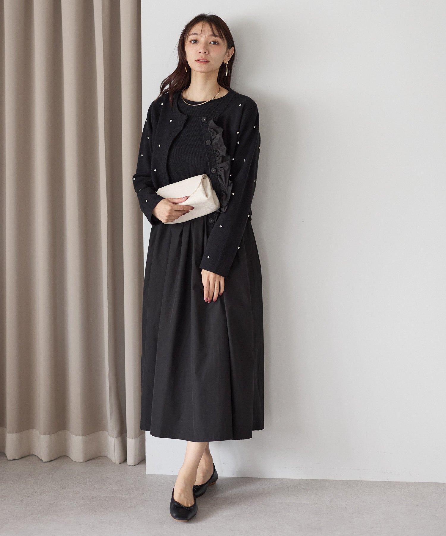 タフタフレアスリーブワンピース – Neigeオンラインストア