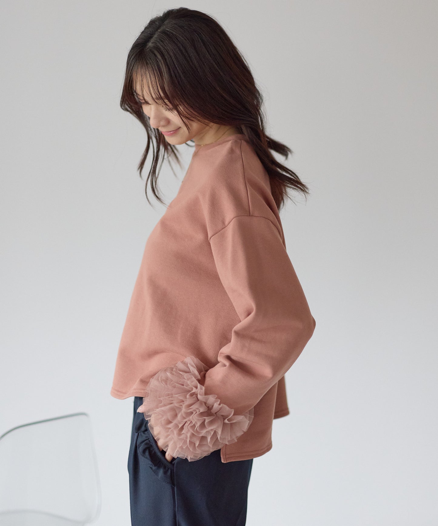 【11月28日(金)13時〜新発売】袖チュールフリルスウェットトップス
