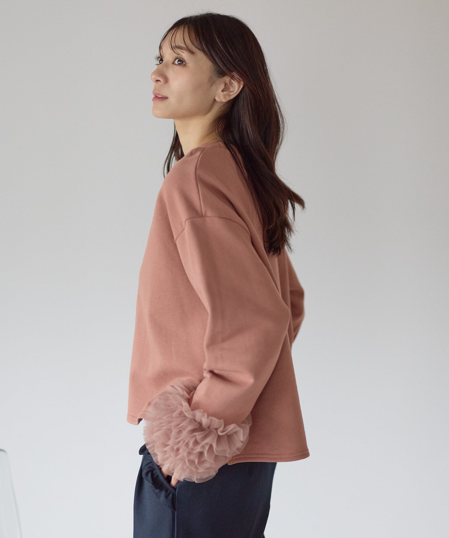 【11月28日(金)13時〜新発売】袖チュールフリルスウェットトップス