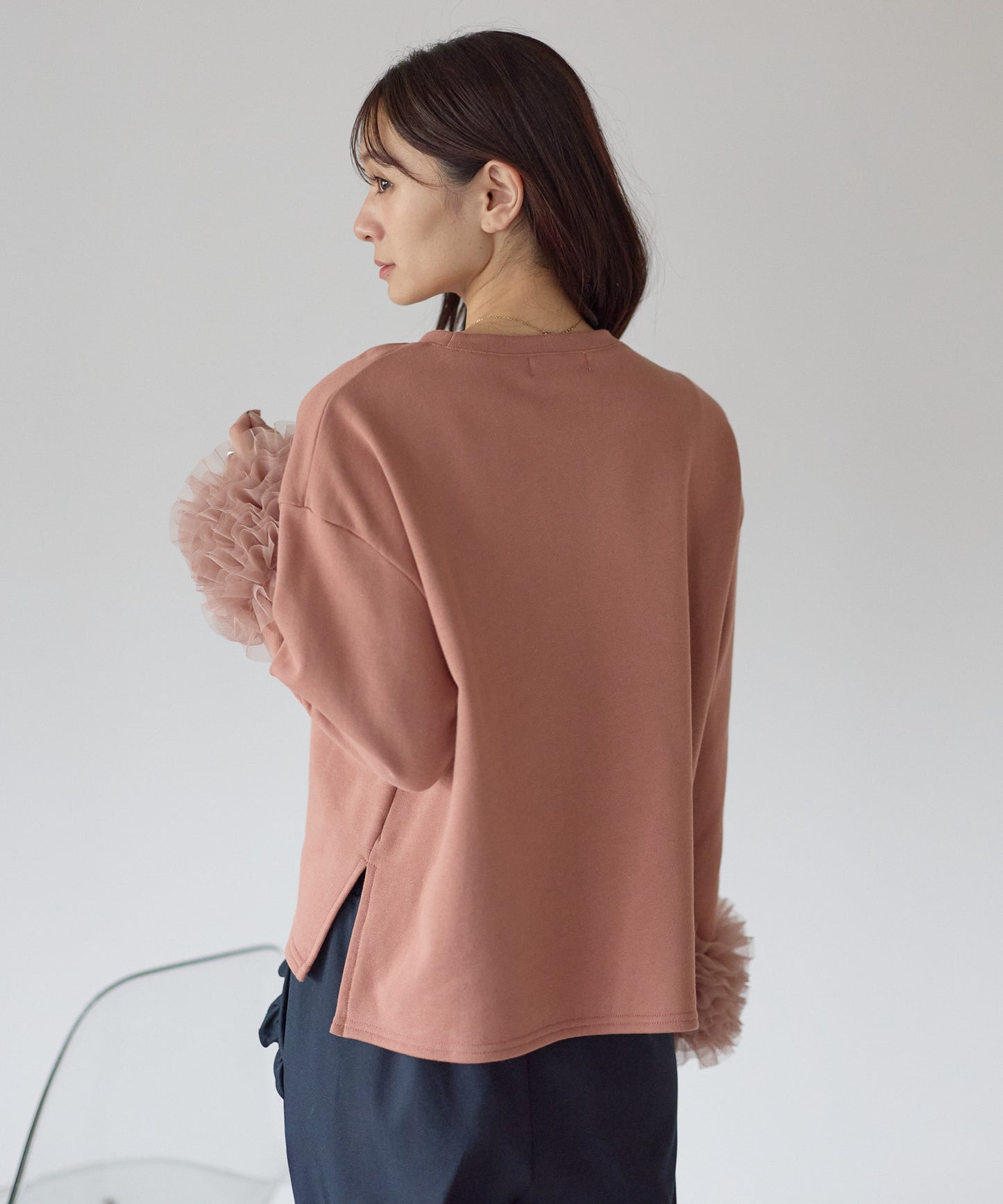 【11月28日(金)13時〜新発売】袖チュールフリルスウェットトップス