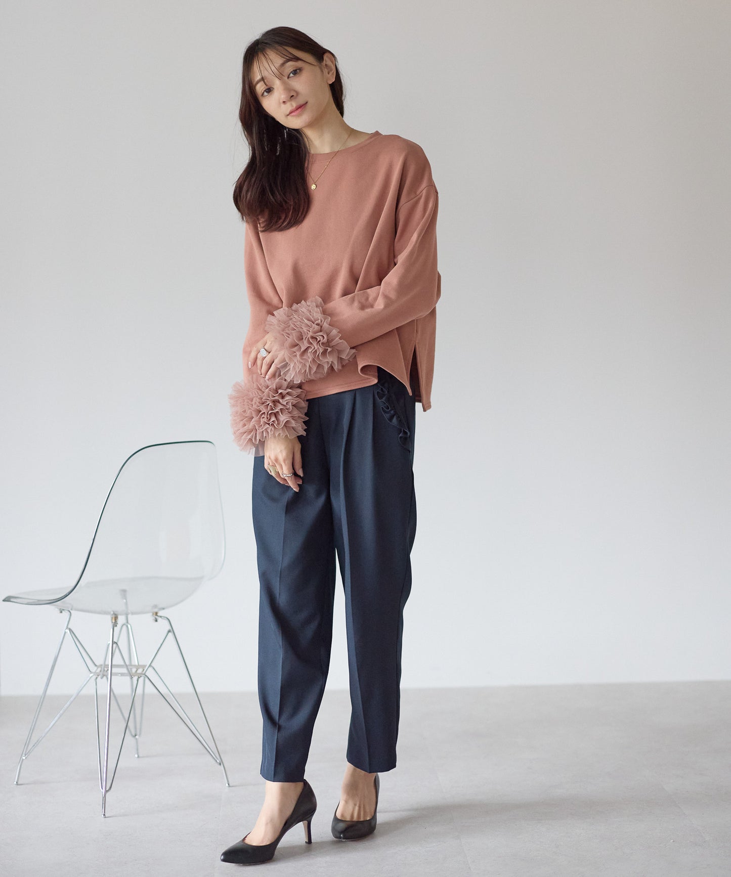 【11月28日(金)13時〜新発売】袖チュールフリルスウェットトップス