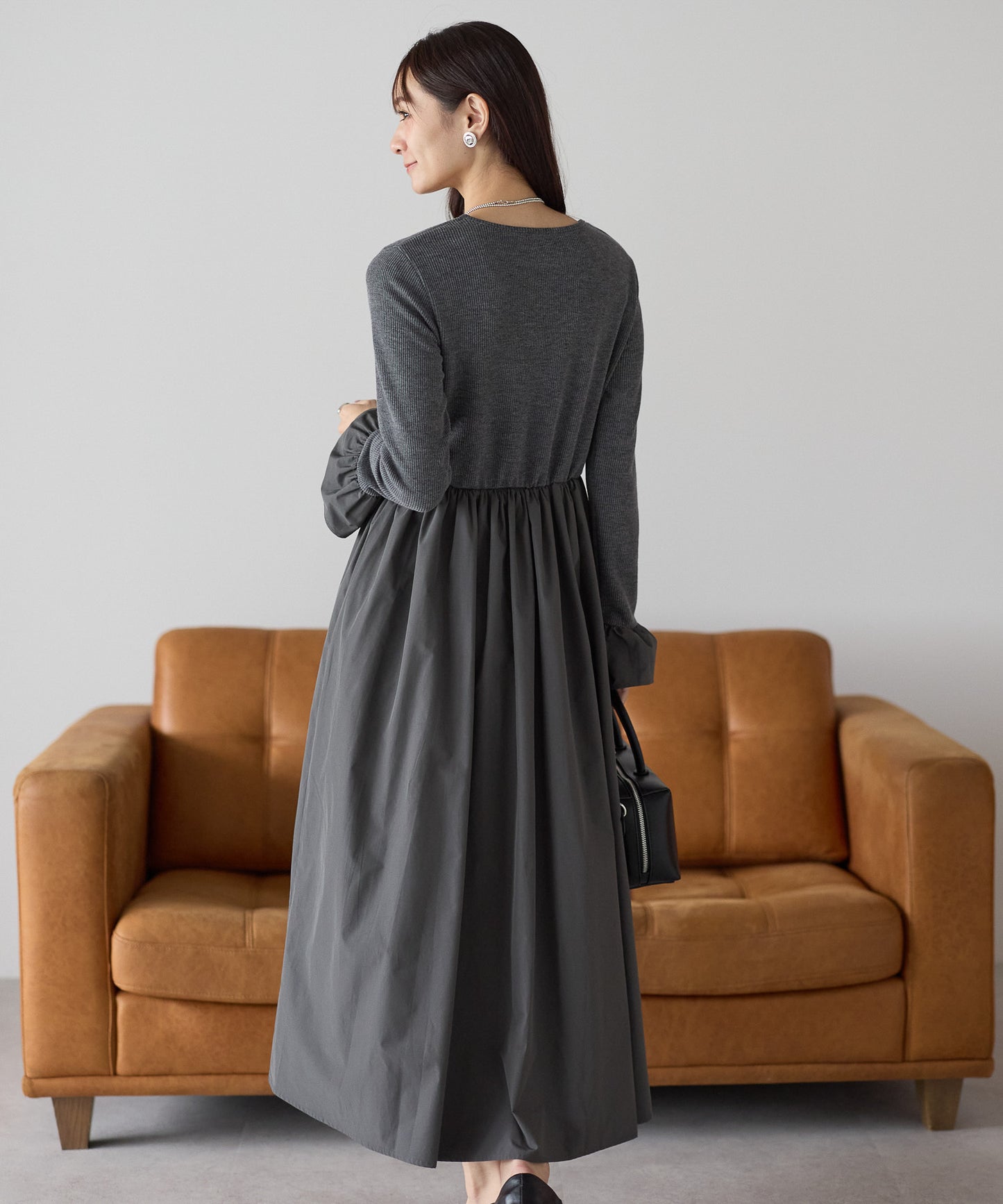 【11月9日(日)20時〜新発売】タフタフレアスリーブワンピース